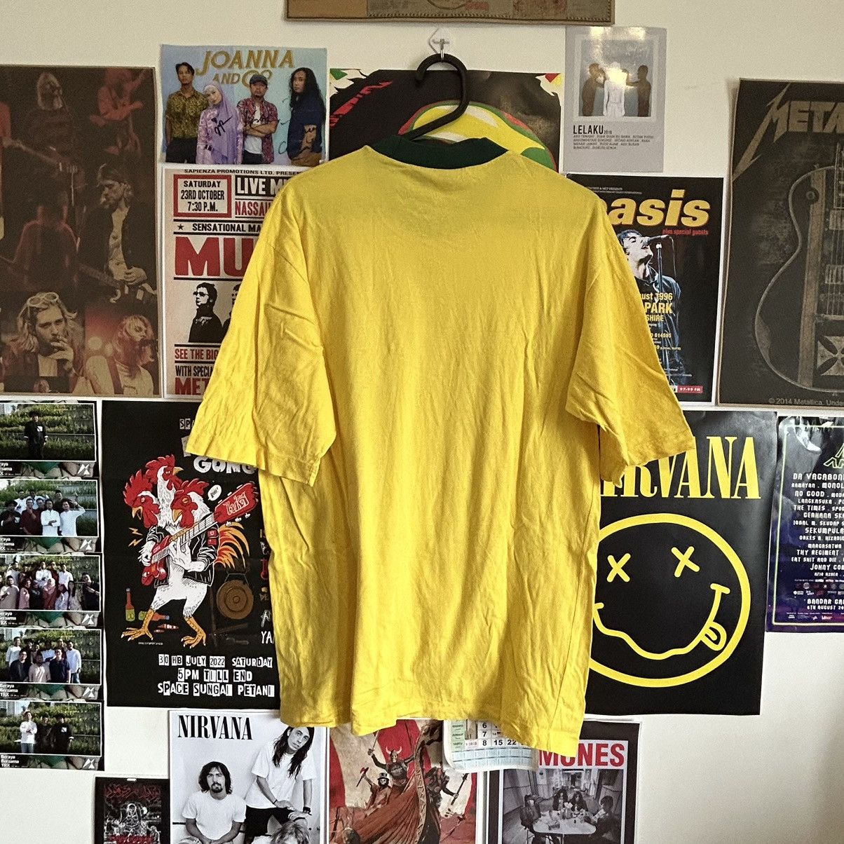 Umbro Vintage 90s Brasil Umbro T-Shirt Size US M / EU 48-50 / 2 - 6 Thumbnail