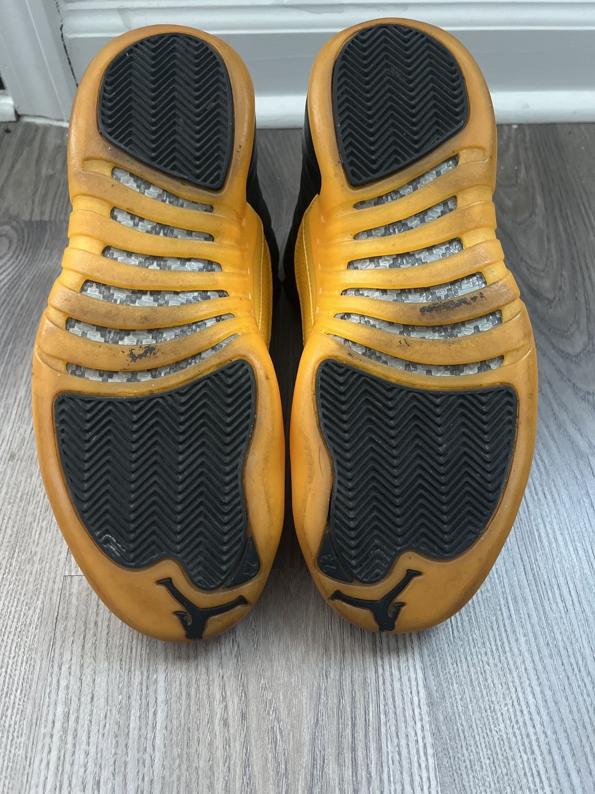 Jordan Brand Air Jordan 12 Retro Black University Gold Size US 8.5 / EU 41-42 - 6 Thumbnail