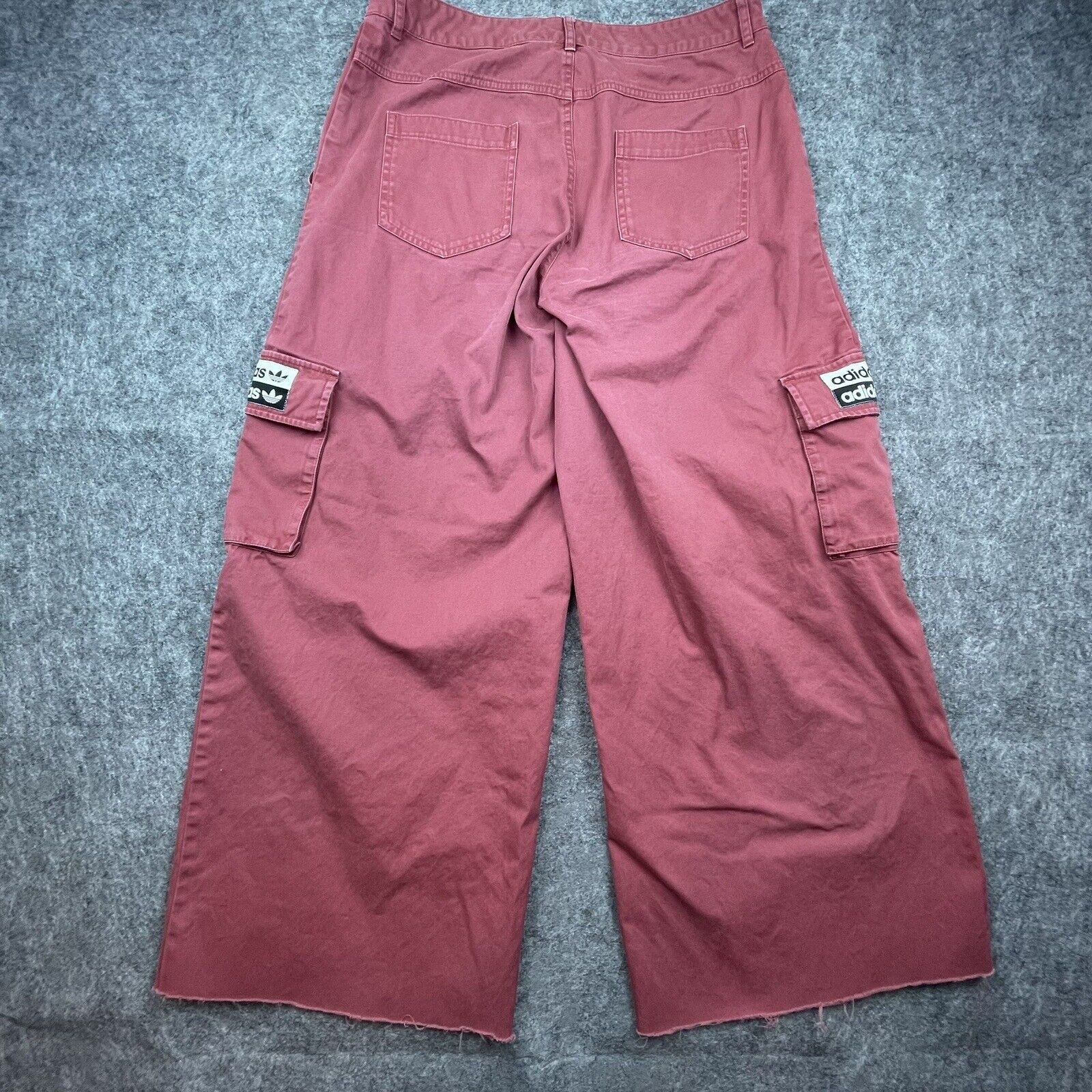 Adidas Adidas Pants M 14 Red Baggy Cargo Track Wide Leg Streetwear Size 36" / US 14 / IT 50 - 2 Thumbnail