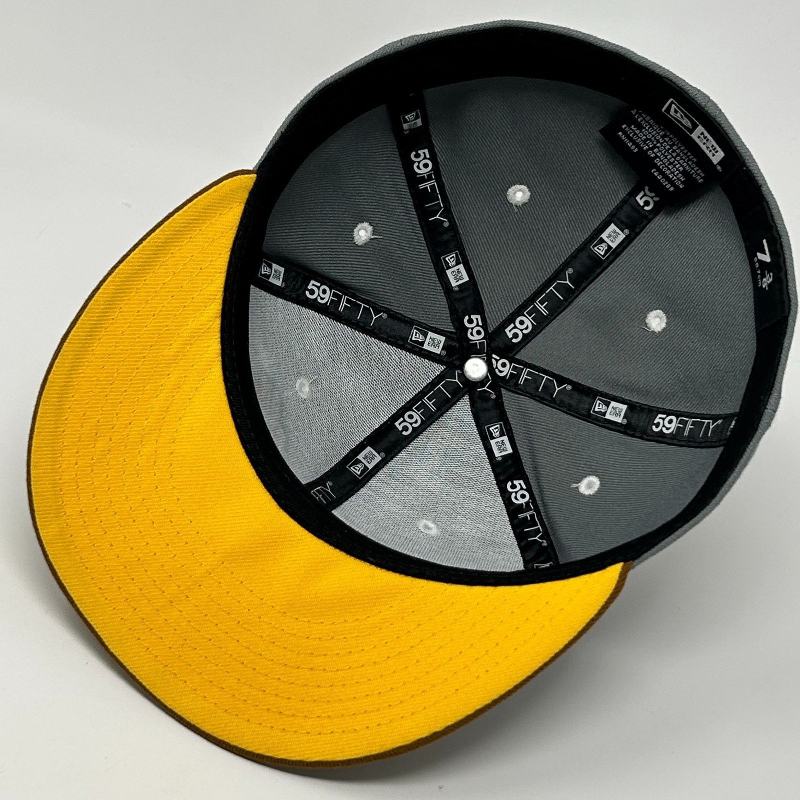 New Era Feature Hat Baseball Cap Spellout New Era 59Fifty 7 3/8 Size ONE SIZE - 4 Thumbnail