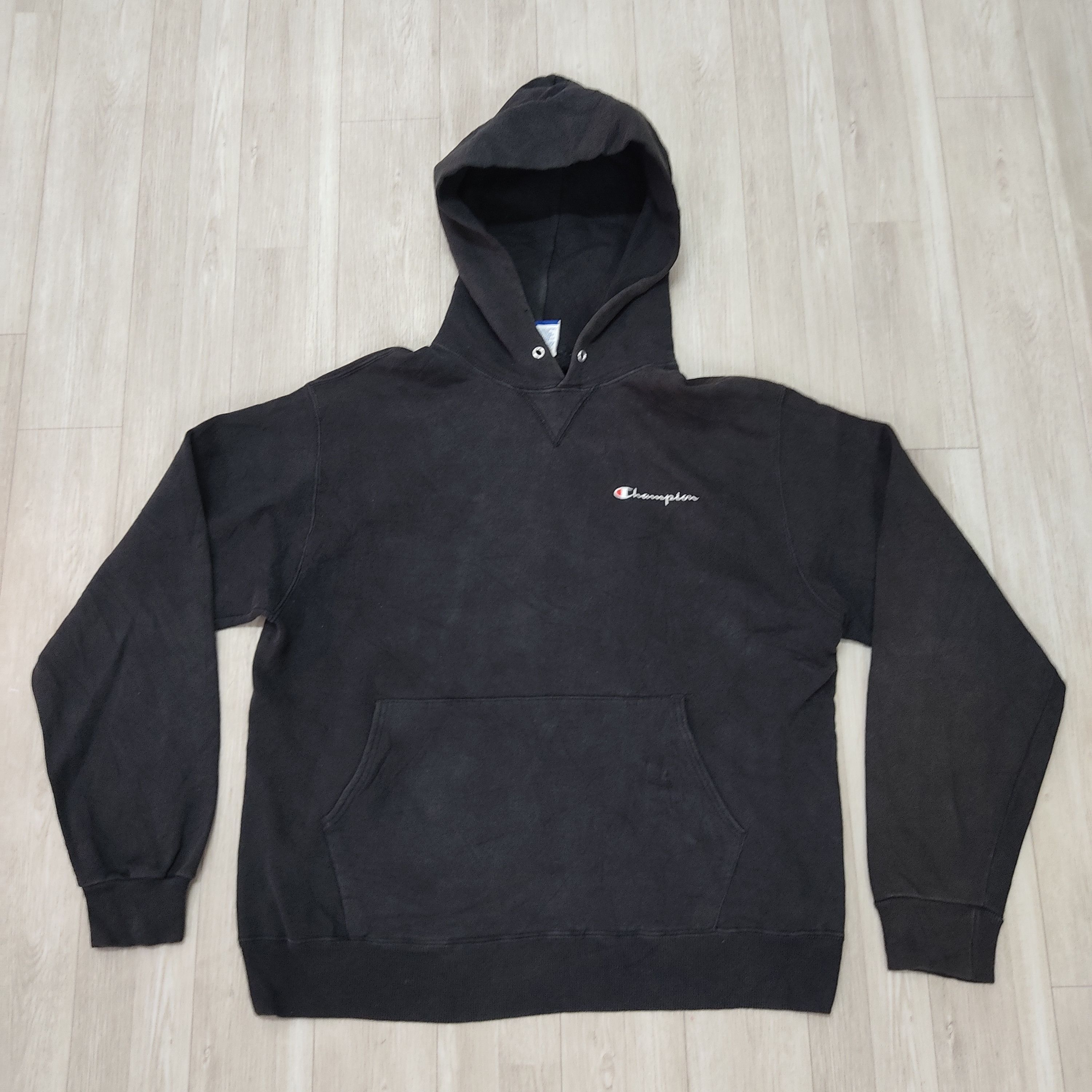 Champion Vintage 90s CHAMPION Script Logo Faded Pullover Hoodie Size US L / EU 52-54 / 3 - 3 Thumbnail