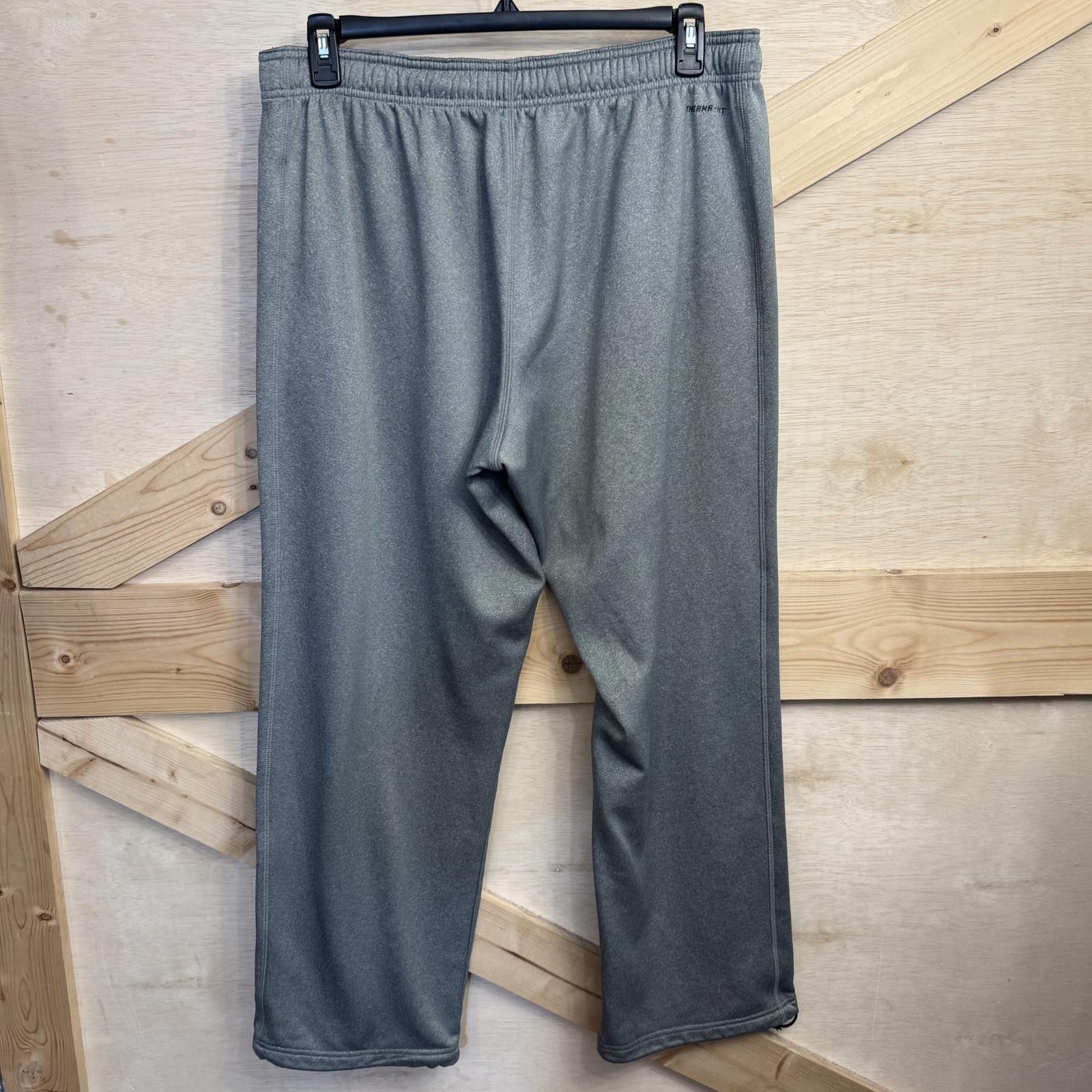 Nike Nike Therma-Fit Pants Men XL Drawstring Track Ankle Zip Gray Size US 36 / EU 52 - 2 Thumbnail