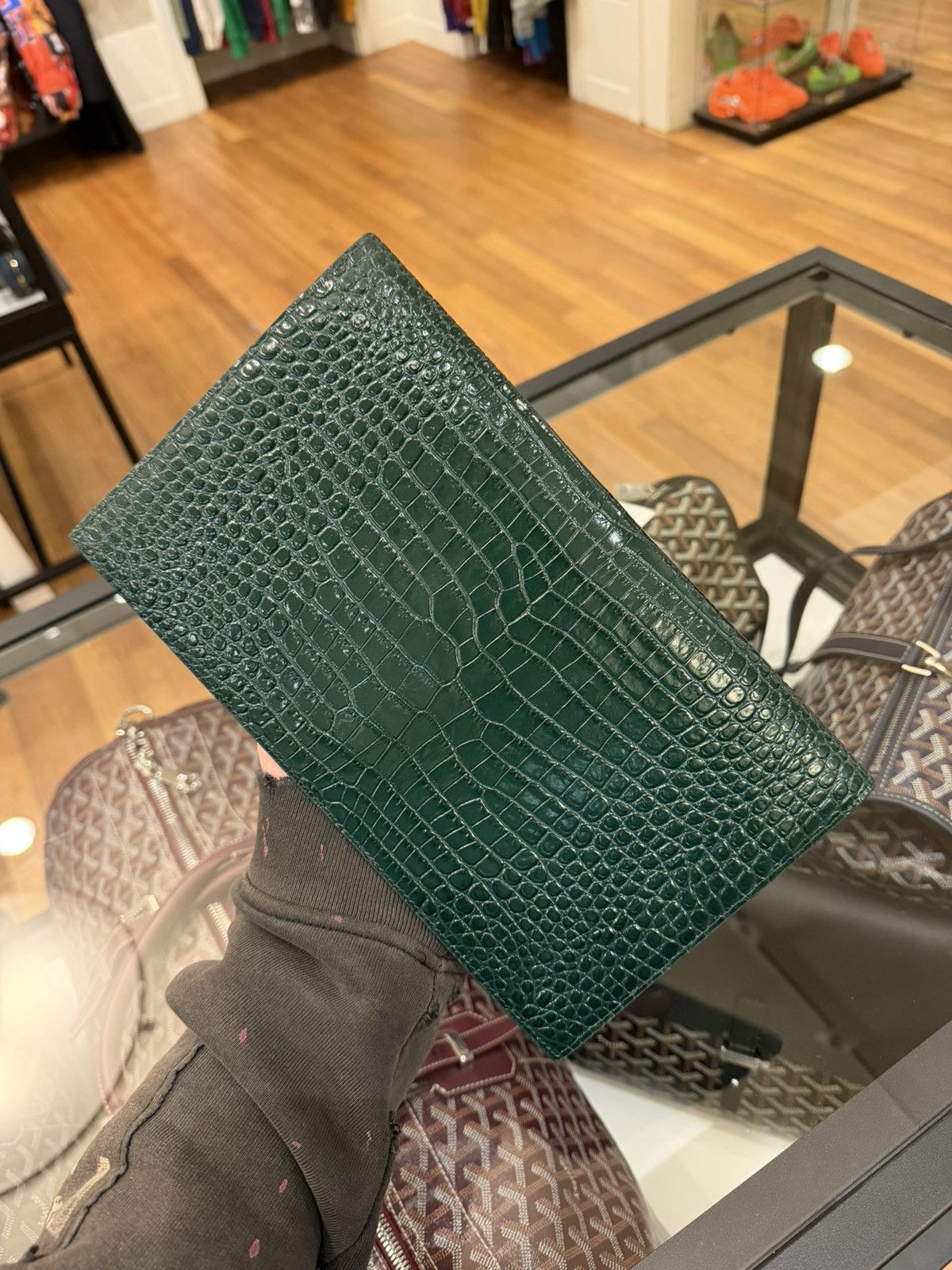 Saint Laurent Paris YSL Womens Uptown Pouch in Green Crocodile Size ONE SIZE - 3 Thumbnail