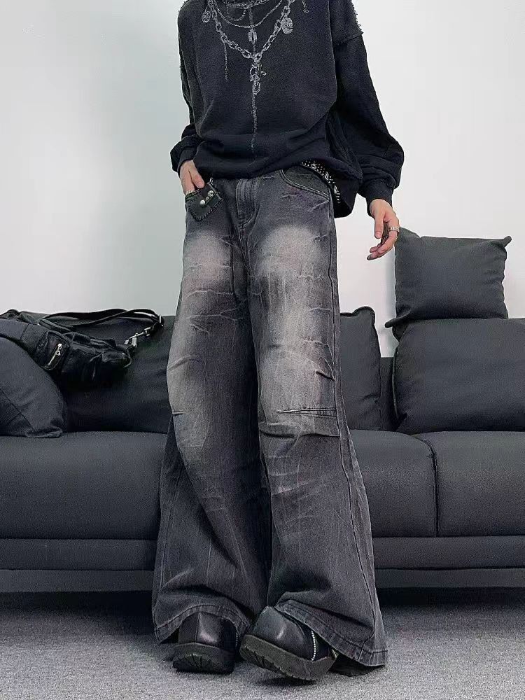 baggy washed and frayed straight leg high street jeans