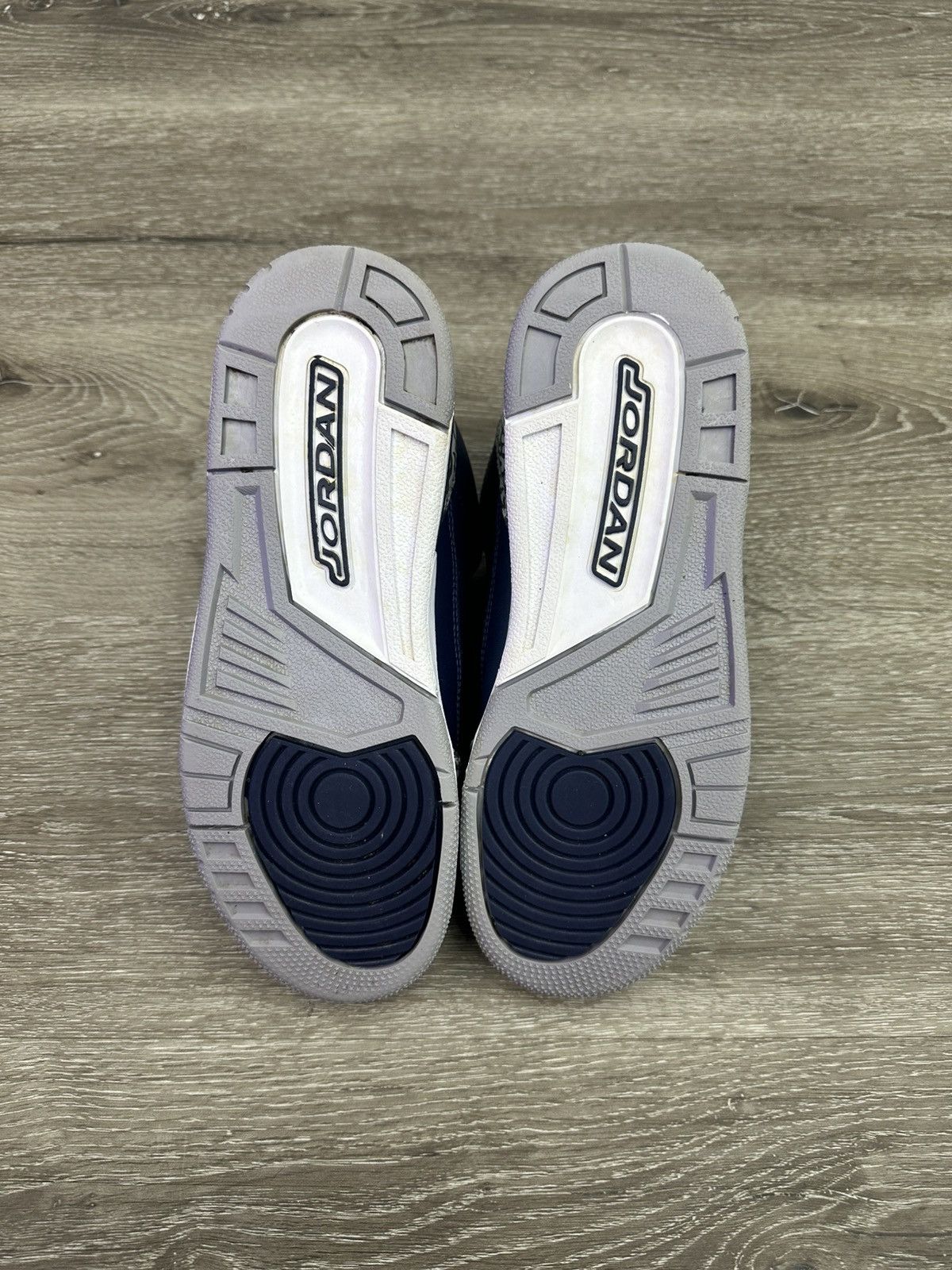 Jordan Brand Air Jordan 3 “Georgetown” (2021) **PRE-OWNED** Size US 6.5 / EU 39-40 - 5 Thumbnail