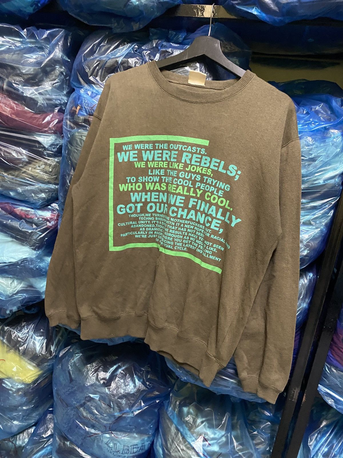 Other VINTAGE Y2K THE OUTCASTS SWEATSHIRT Size US M / EU 48-50 / 2 - 2 Thumbnail