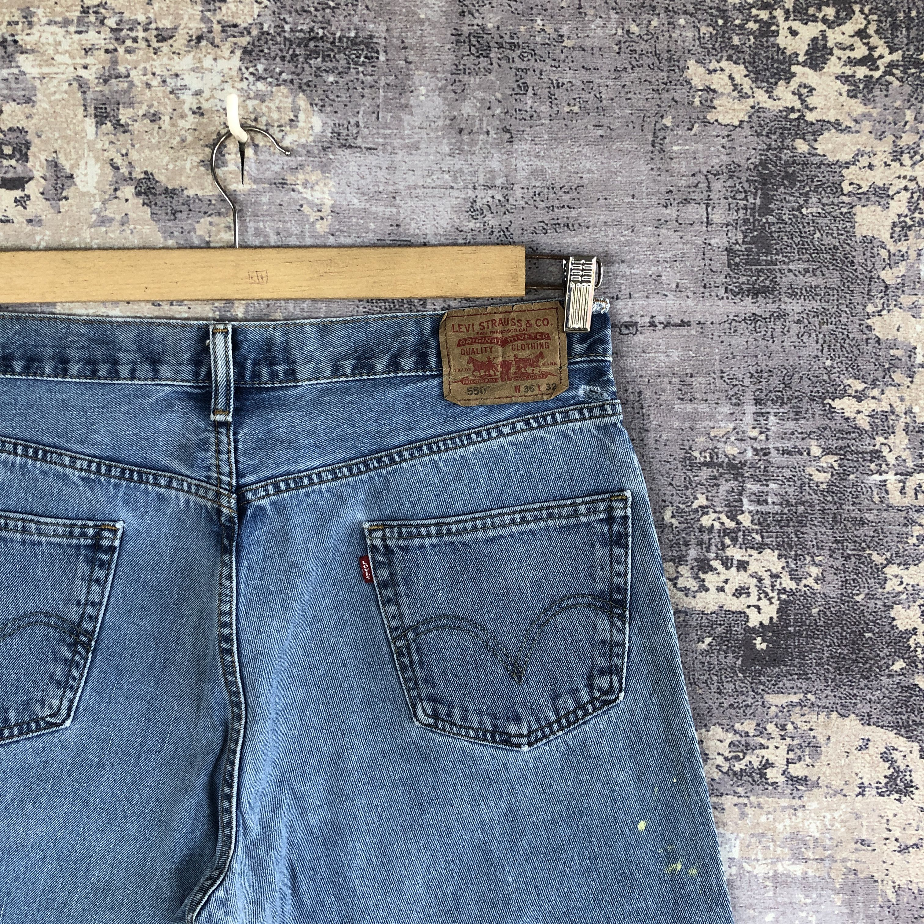Levi's Vintage Painter Levis Faded Blue Jeans Levi's 550 Denim Size US 34 / EU 50 - 5 Thumbnail