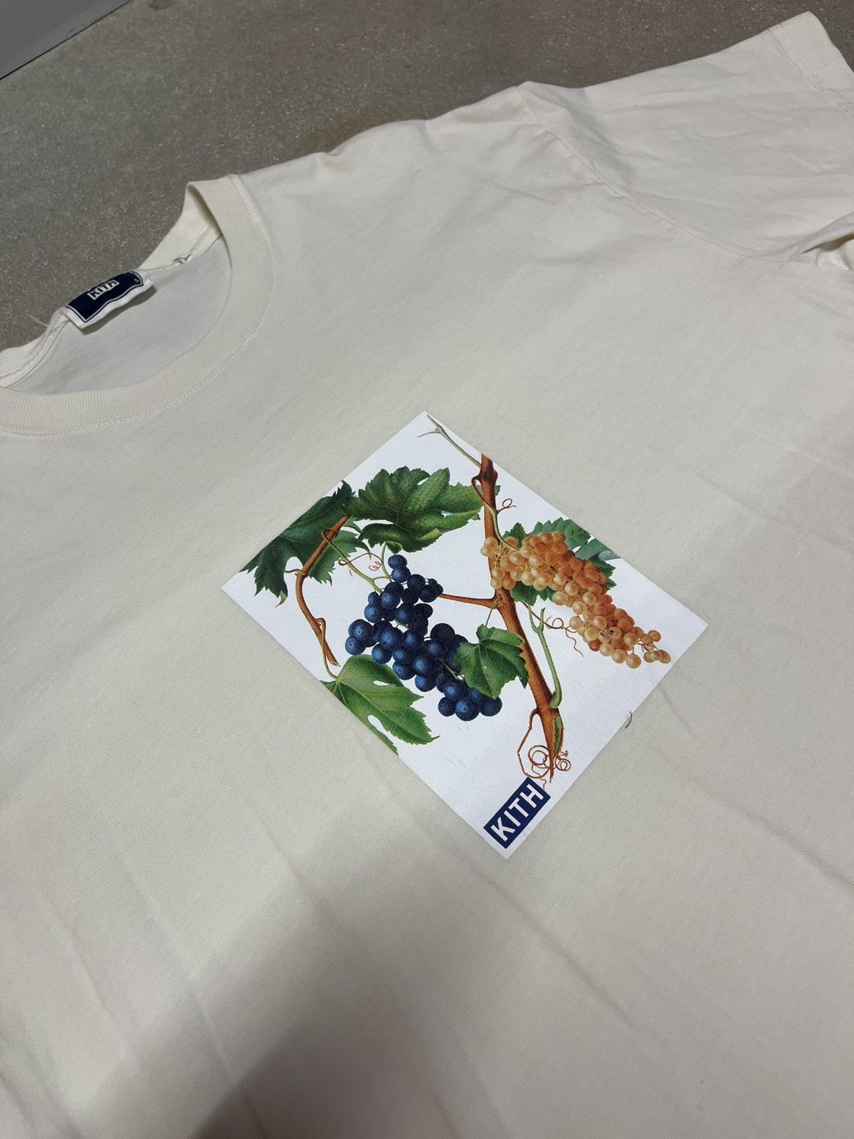 Kith Kith Grape Vine Box Logo Men's Small Size US S / EU 44-46 / 1 - 4 Thumbnail