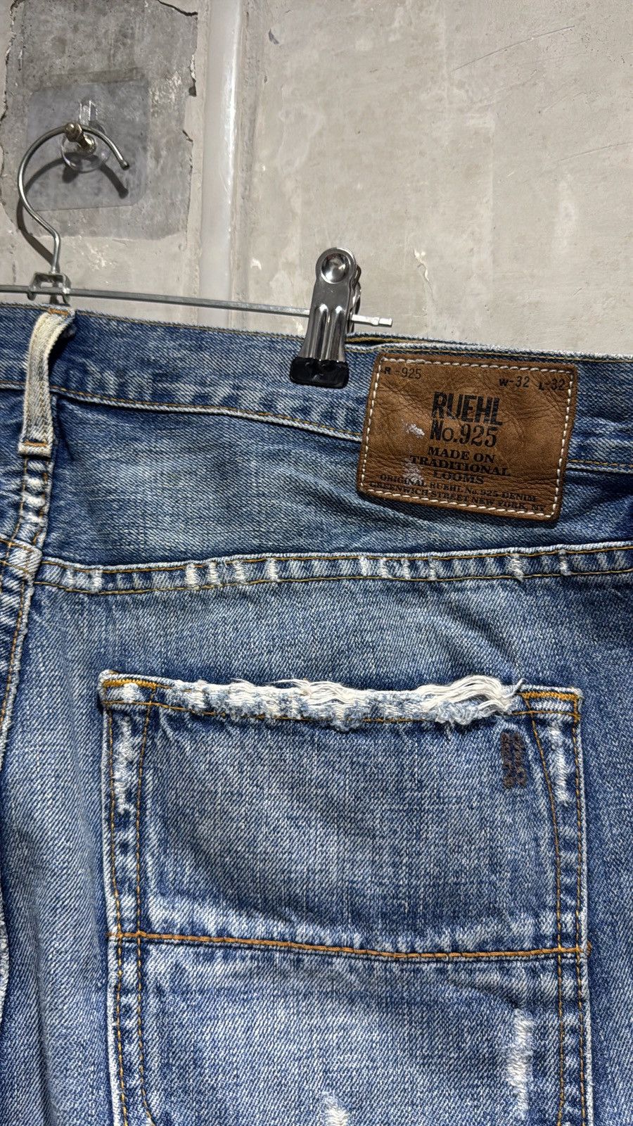Ruehl No. 925 Ruehl 925 Distressed Boot Cut Paint Splatter Denim Jeans Size US 35 - 4 Thumbnail