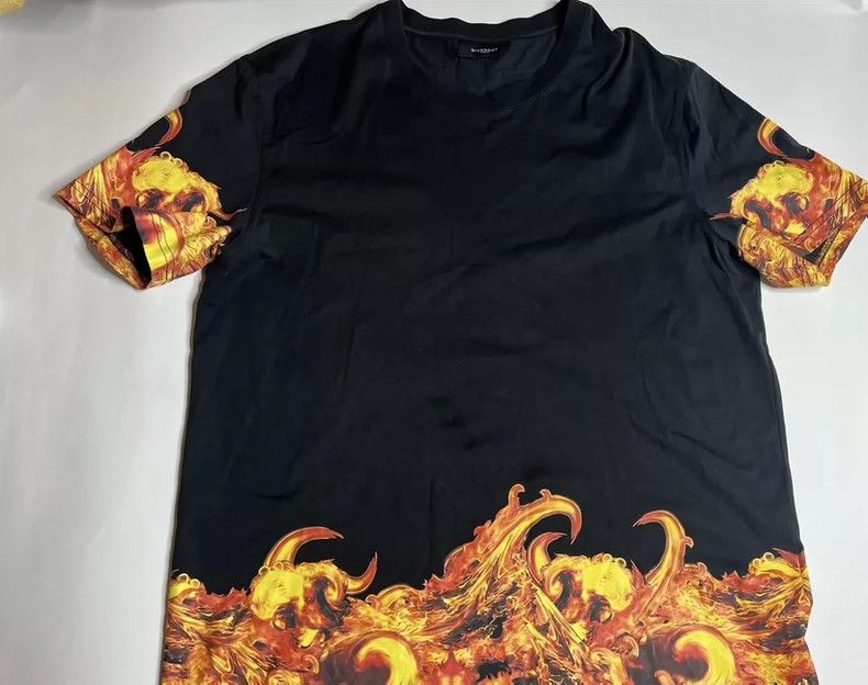 Givenchy Givenchy Flame short-sleeve XXL Size US XXL / EU 58 / 5 - 1 Thumbnail
