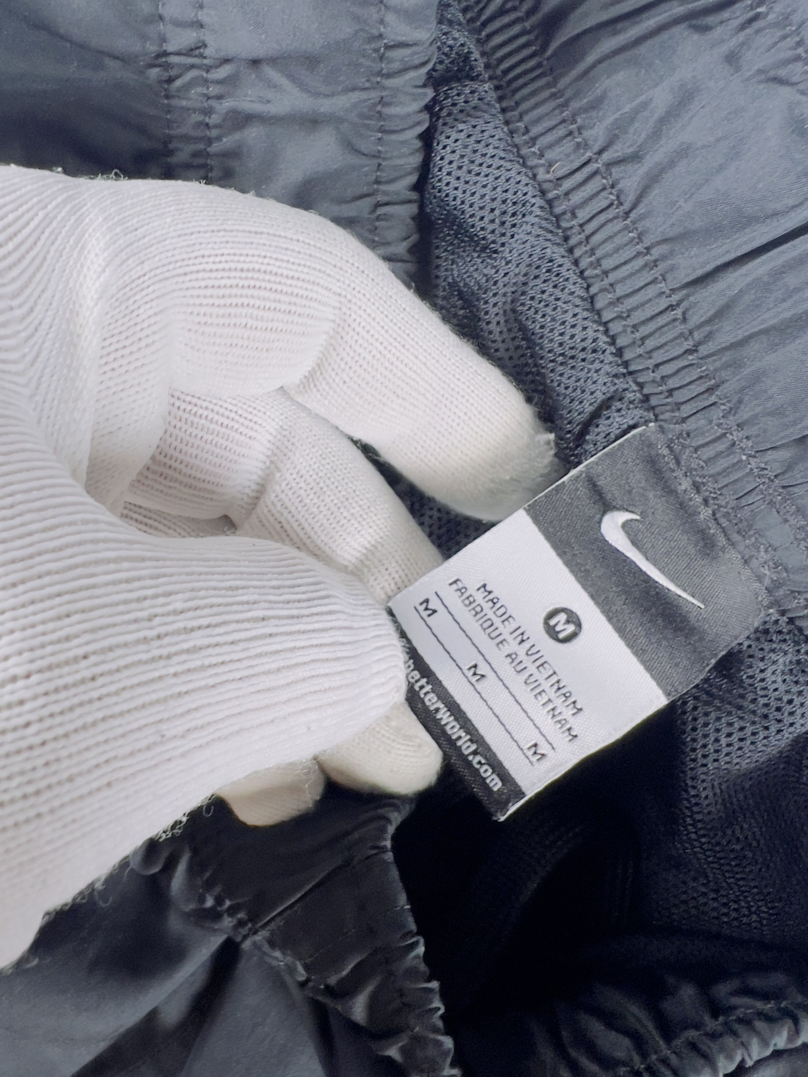 Nike × Vintage Vintage Nike Shorts Size US 32 / EU 48 - 4 Thumbnail