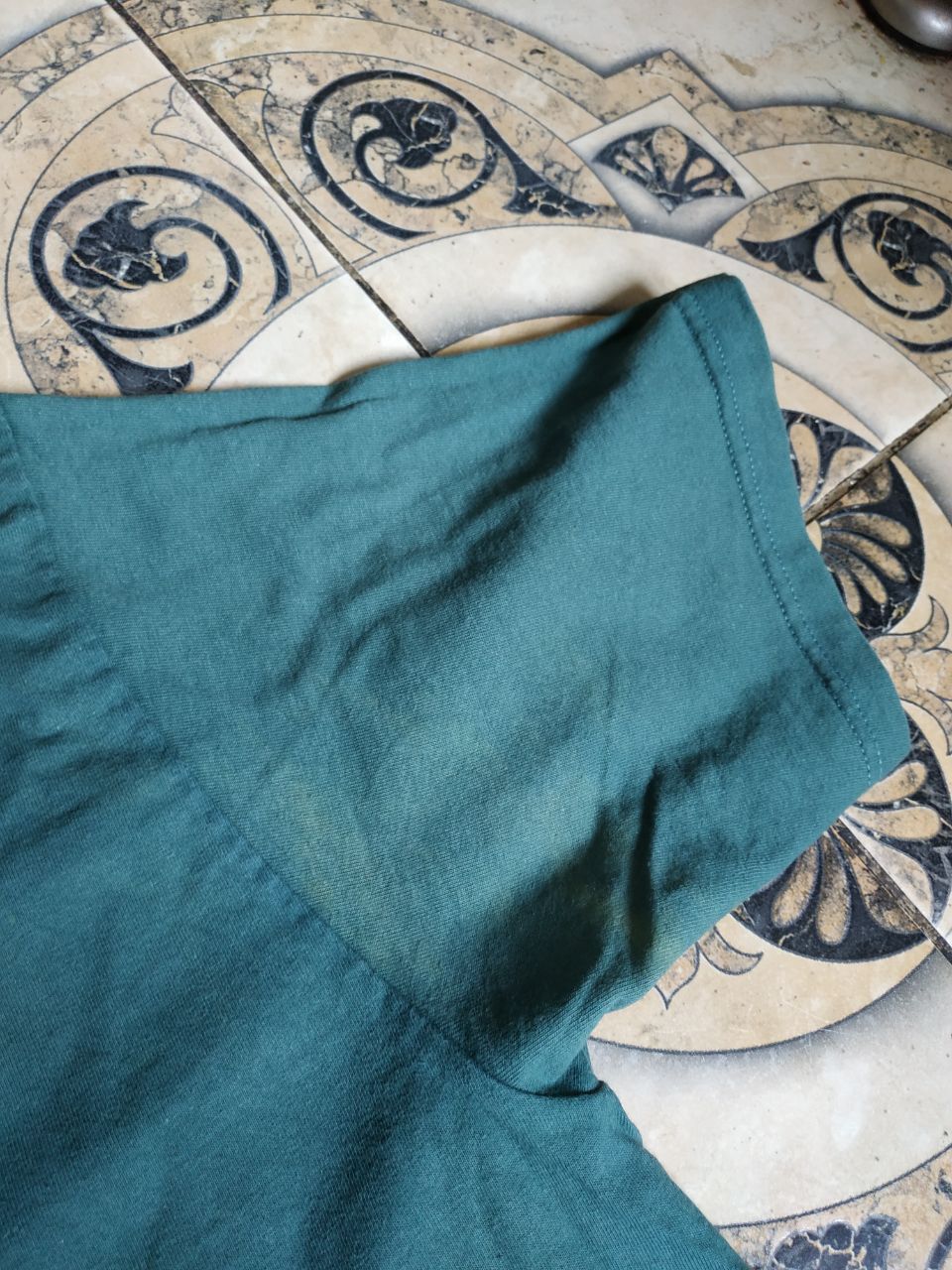 Supreme Supreme For Lovers Cherub Tee Green SS20 Size L Distressed Size US L / EU 52-54 / 3 - 8 Thumbnail