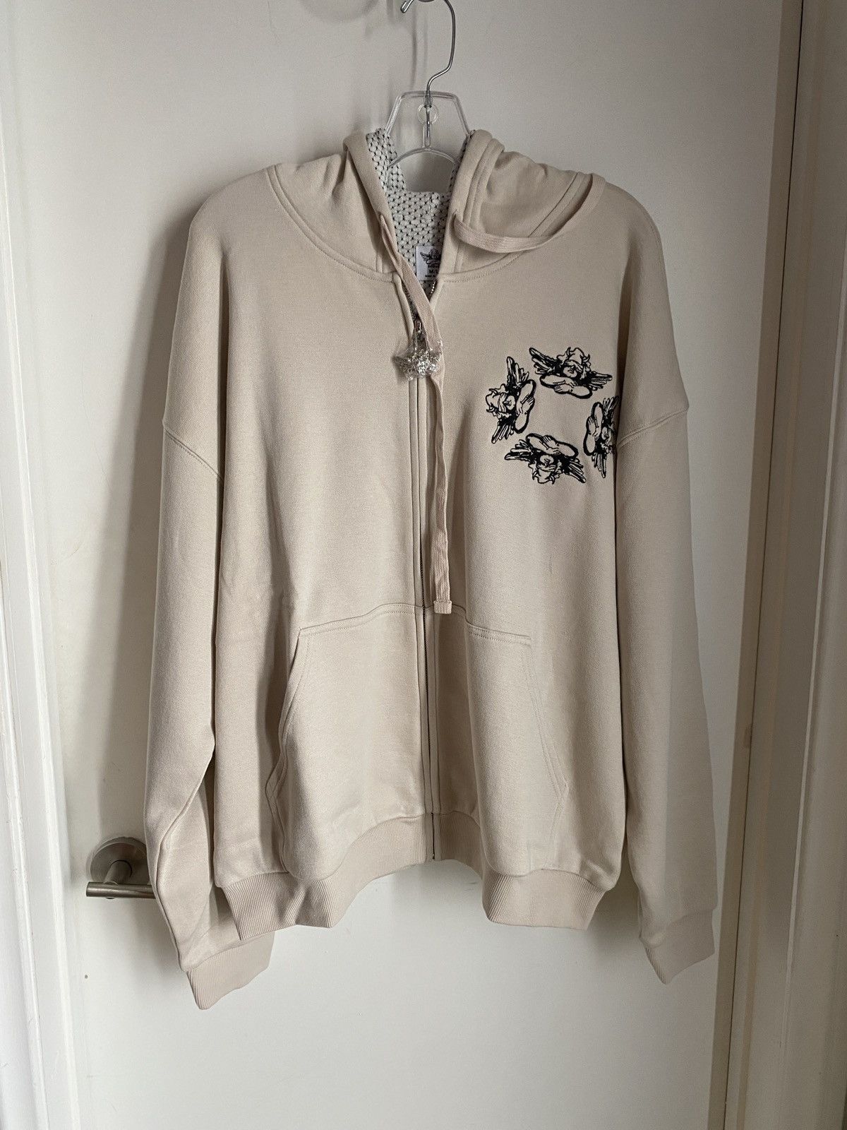 Boys Lie NWT Boys Lie Smitten Zip-Up Boyfriend Hoodie M/L Size L / US 10 / IT 46 - 1 Thumbnail