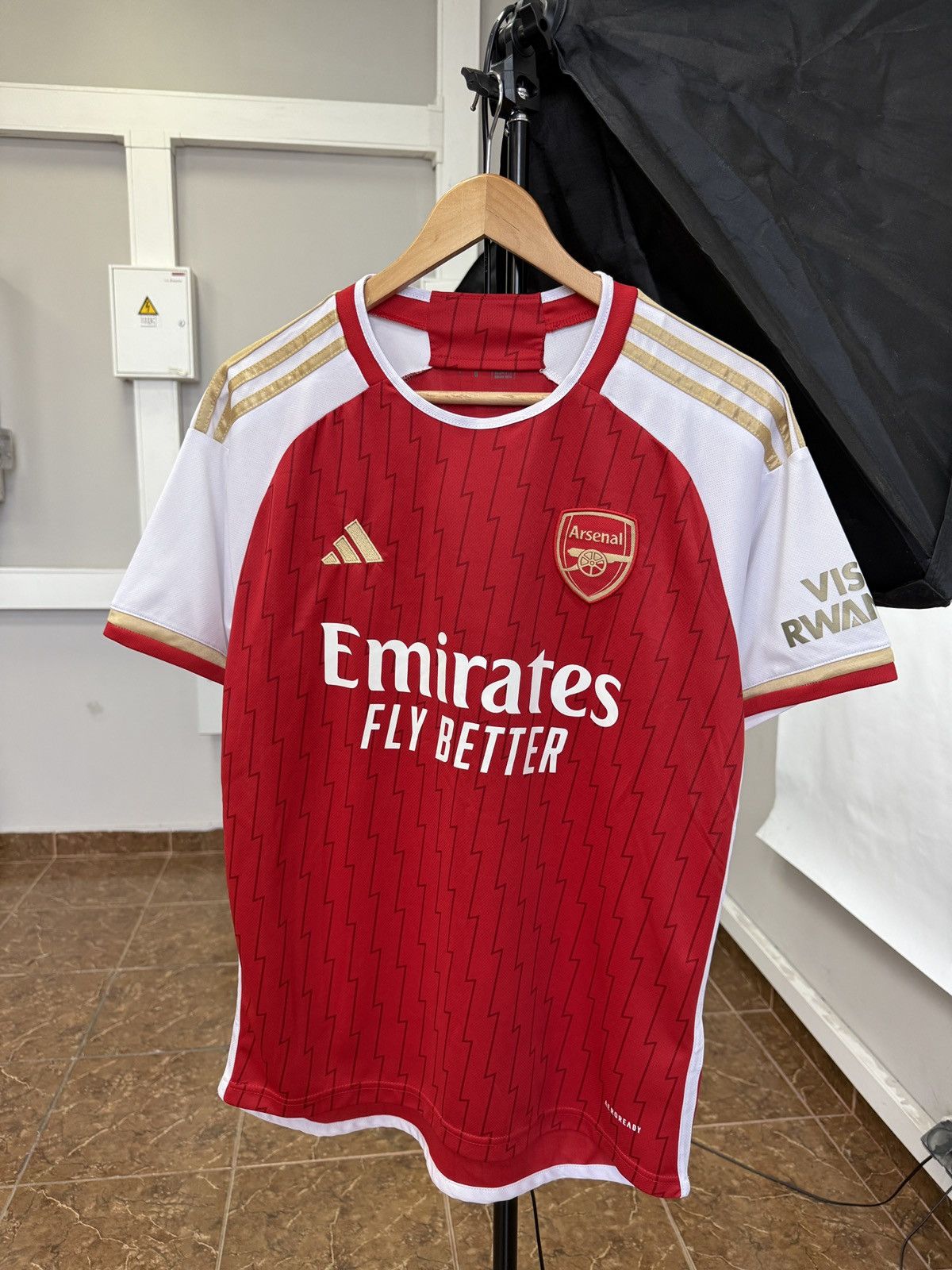 Adidas 🏴󠁧󠁢󠁥󠁮󠁧󠁿 23/24 Adidas Arsenal Jersey Soccer Football Shirt Rare Size US S / EU 44-46 / 1 - 1 Thumbnail