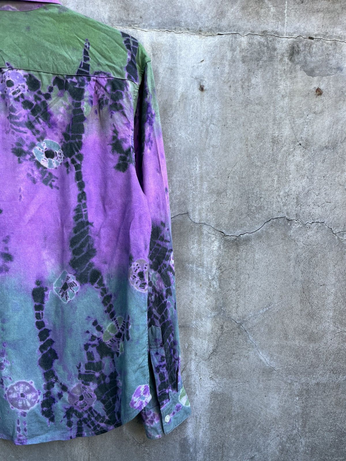 Supreme FW19 Batik Print Rayon Shirt Size US S / EU 44-46 / 1 - 7 Thumbnail