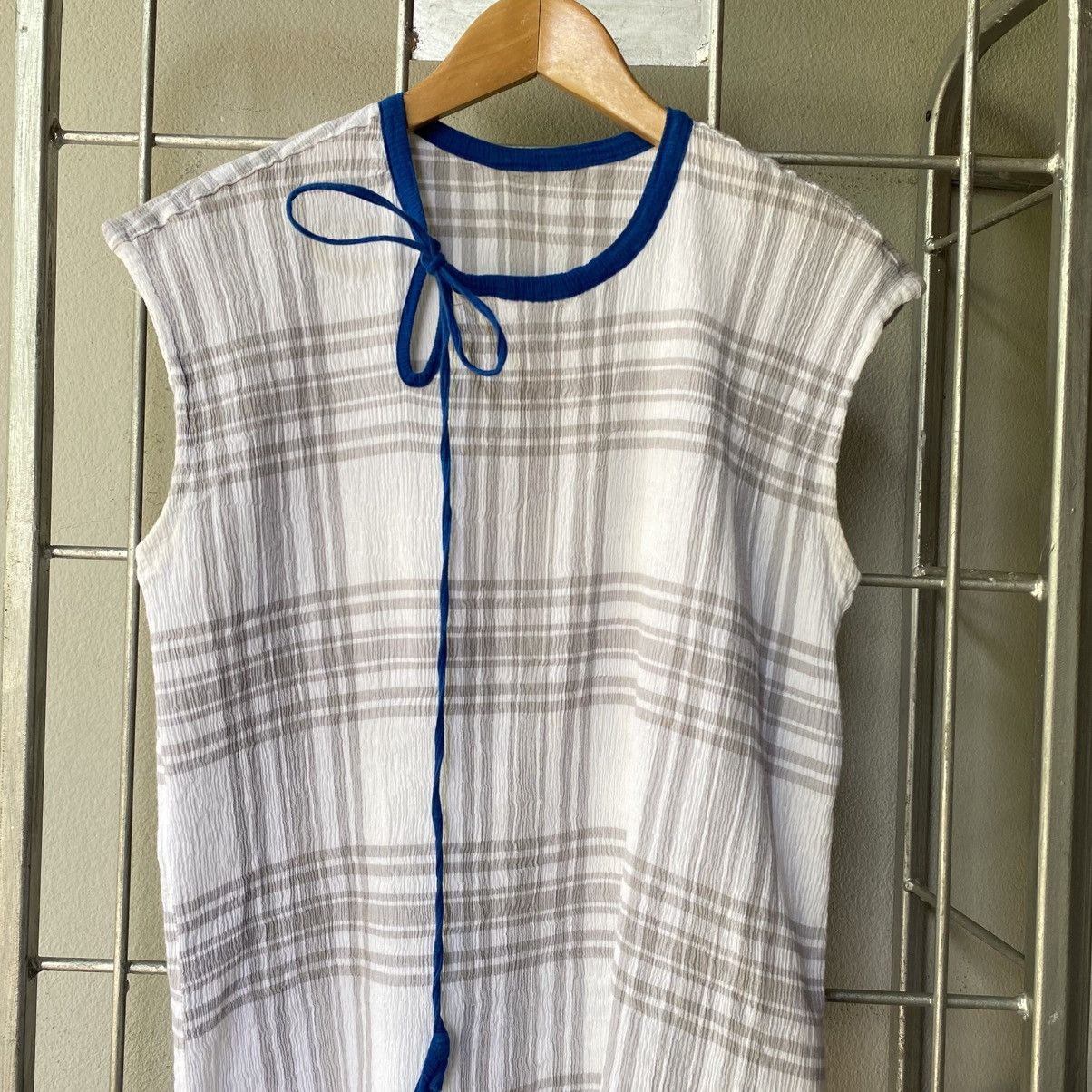 Tsumori Chisato Tsumori Chisato Blue Trim Bow Tie Sleeveless Blouse Size M / US 6-8 / IT 42-44 - 16 Thumbnail