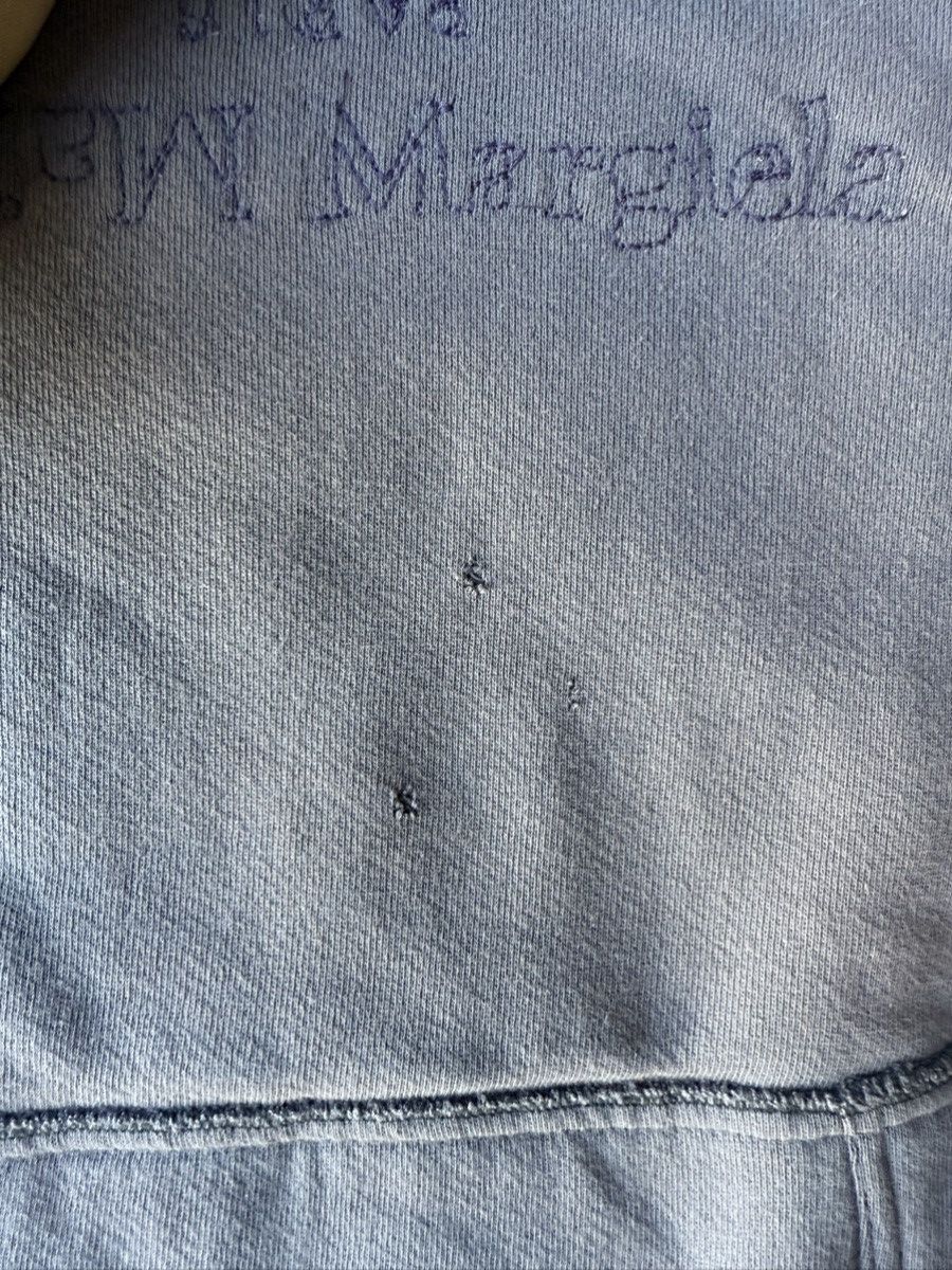 Maison Margiela BRAND NEW MAISON MARGIELA REVERSE-LOGO COTTON HOODIE SIZE L Size US L / EU 52-54 / 3 - 7 Thumbnail