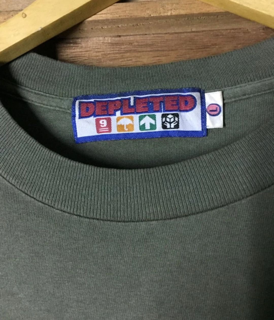 Japanese Brand × Vintage 90s Depleted Graphic tshirt Size US L / EU 52-54 / 3 - 3 Thumbnail