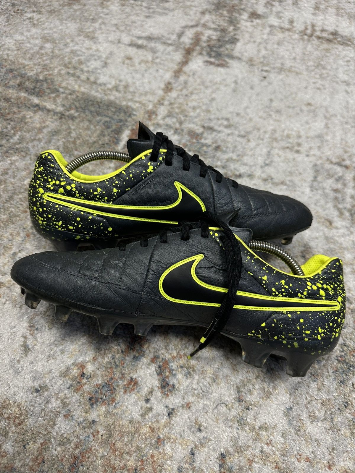 Japanese Brand × Nike 🔥 Nike Tiempo Legend V FG Pro Black / Volt 5 Size US 10.5 / EU 43-44 - 8 Thumbnail