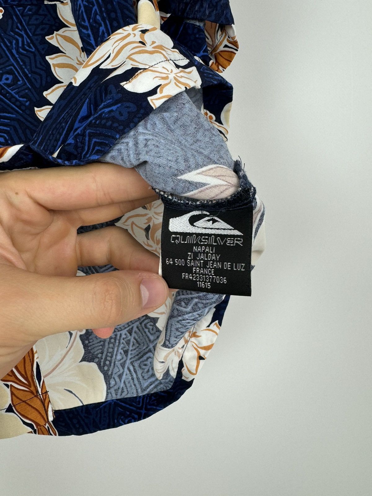 Quiksilver × Vintage 1990’s Vintage Floral Hawaiian Buttons S/S Viscose Shirt Size US S / EU 44-46 / 1 - 8 Thumbnail
