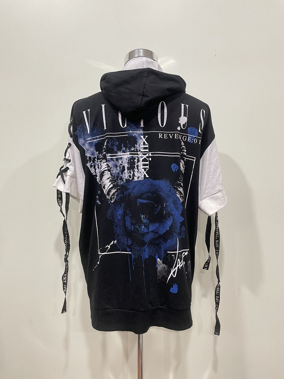 Sex Pot ReVeNGe Sex Pot Revenge hooded Size US L / EU 52-54 / 3 - 2 Thumbnail