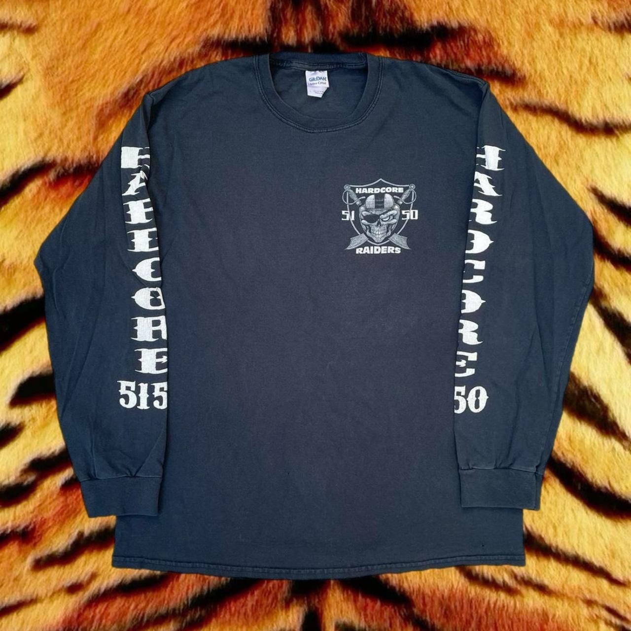 NFL × Vintage Vintage Y2K Oakland Raiders Skull Long Sleeve T-Shirt Black Size US L / EU 52-54 / 3 - 1 Thumbnail