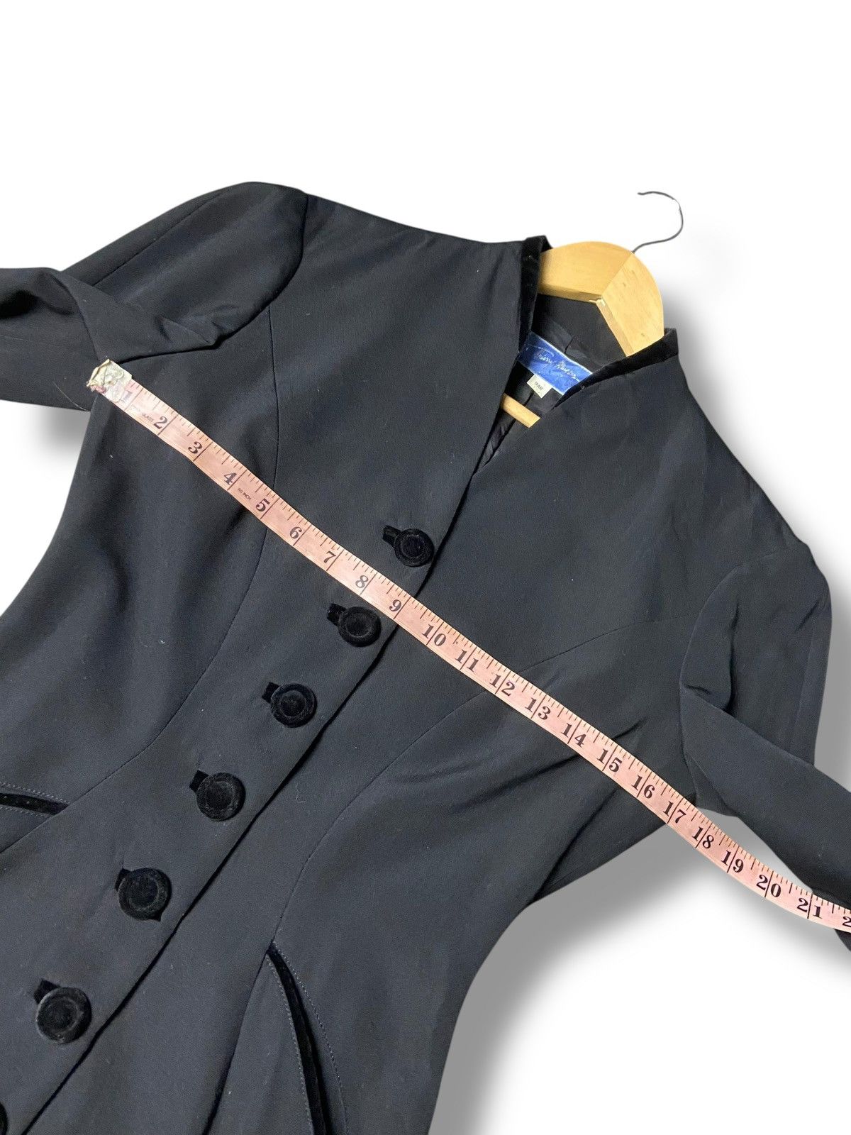 Thierry Mugler Vintage Thierry Mugler Buttoned Dress Coat (156) Size XS / US 0-2 / IT 36-38 - 9 Thumbnail