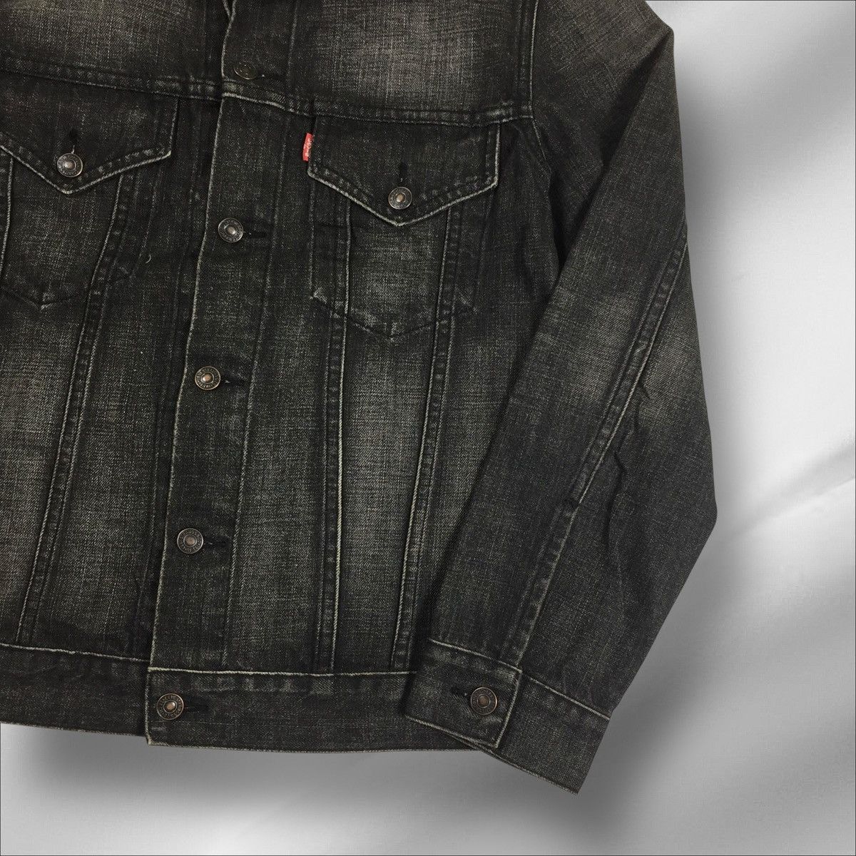 Levi's Vintage Clothing 𝐕𝐈𝐍𝐓𝐀𝐆𝐄 𝐋𝐄𝐕𝐈’𝐒 𝟕𝟎𝟓𝟗𝟗-𝟎𝟎𝟎𝟓 𝐉𝐀𝐂𝐊𝐄𝐓 Size US XXS / EU 40 - 5 Thumbnail
