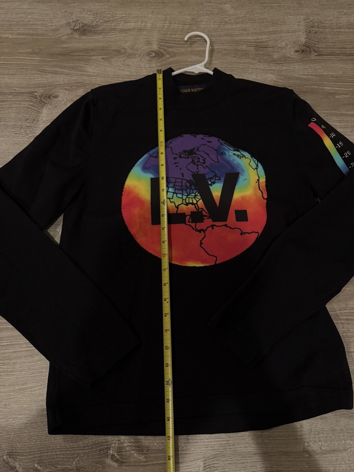 Louis Vuitton Louis Vuitton Rainbow Thermal World Sweater Size US M / EU 48-50 / 2 - 3 Thumbnail