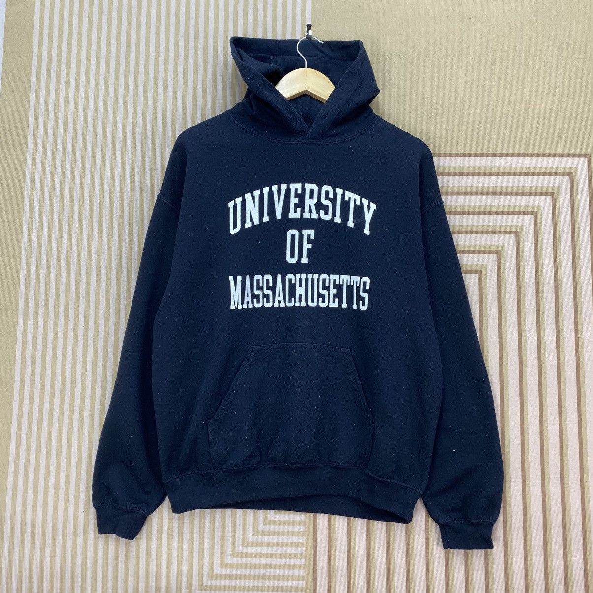 Vintage Gildan University Of Massachusetts Hoodie Size US M / EU 48-50 / 2 - 1 Thumbnail