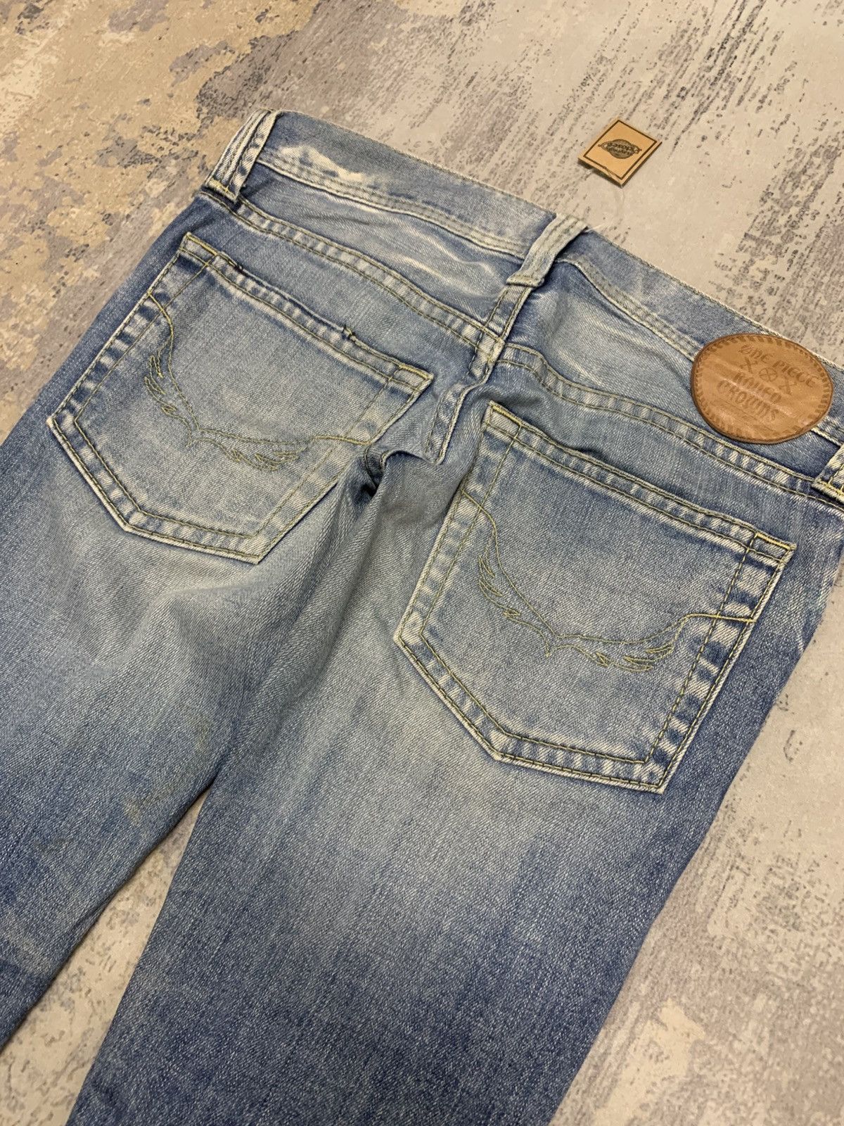 Japanese Brand One Piece x Rodeo Crowns Japanese Distressed Flared Jeans Size 32" / US 10 / IT 46 - 11 Thumbnail