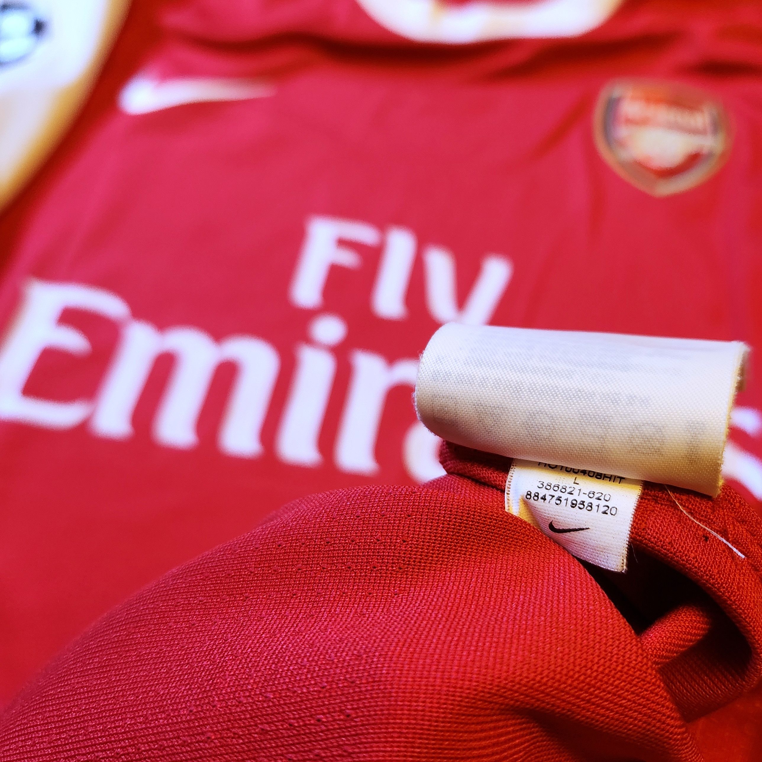 Nike Authentic Retro Arsenal van PERSIE 2010-2011 Home Jersey Size US L / EU 52-54 / 3 - 12 Thumbnail