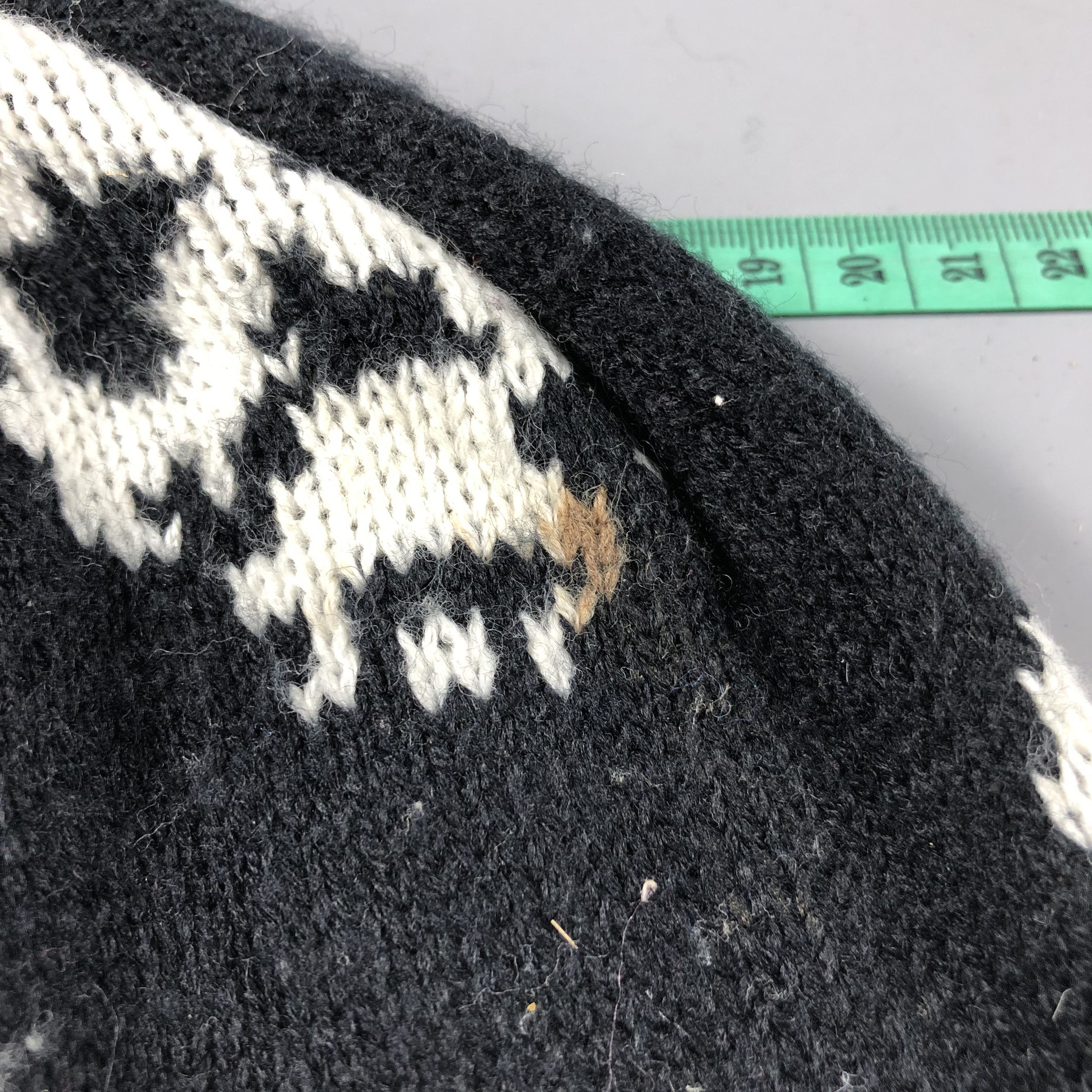 Seditionaries Unknown Skulls Beanie Snowcap Snow Hat B955 Size ONE SIZE - 8 Thumbnail