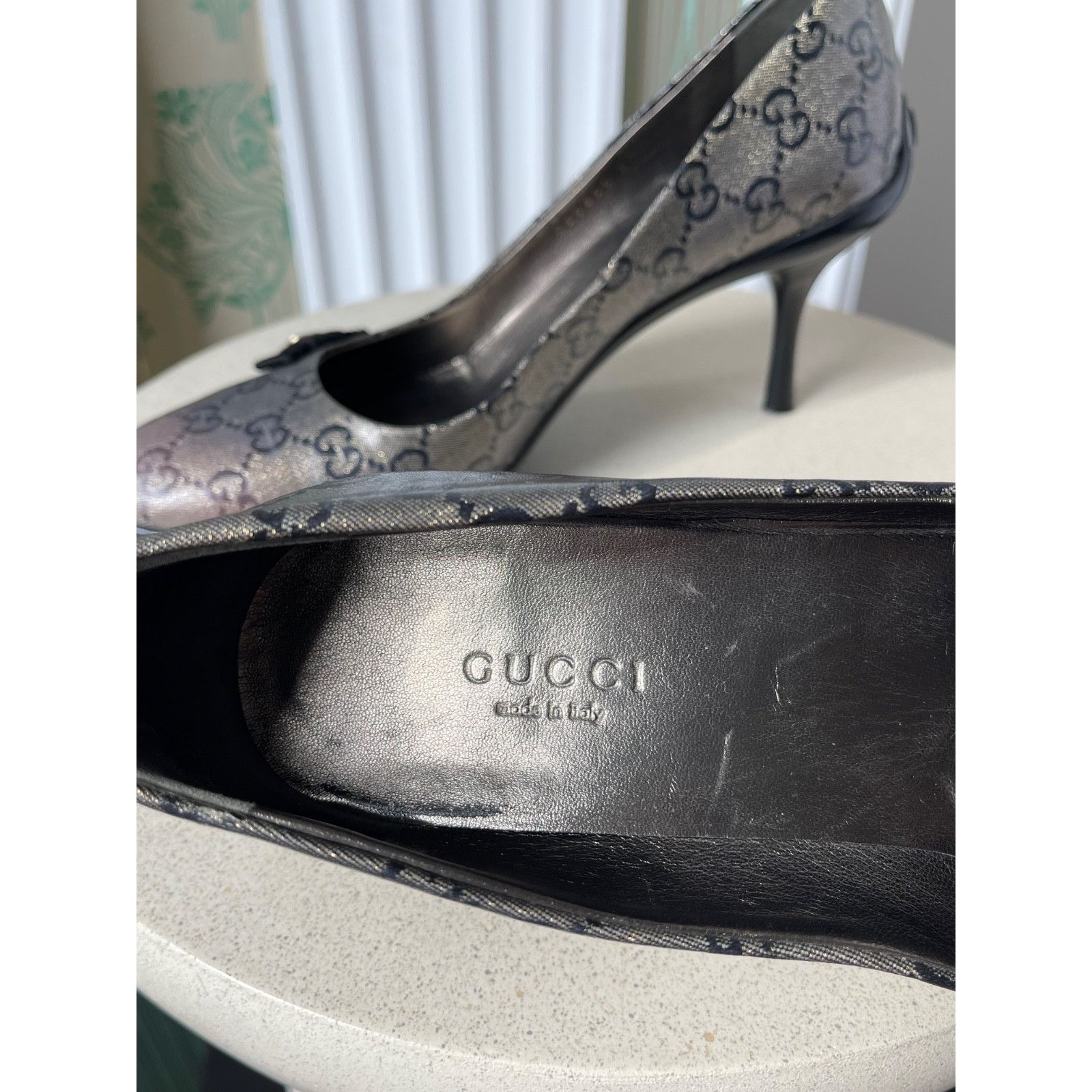 Gucci Gucci Monogram GG Crystal Canvas Metallic Gold/Grey Heels Size US 7 / IT 37 - 8 Thumbnail