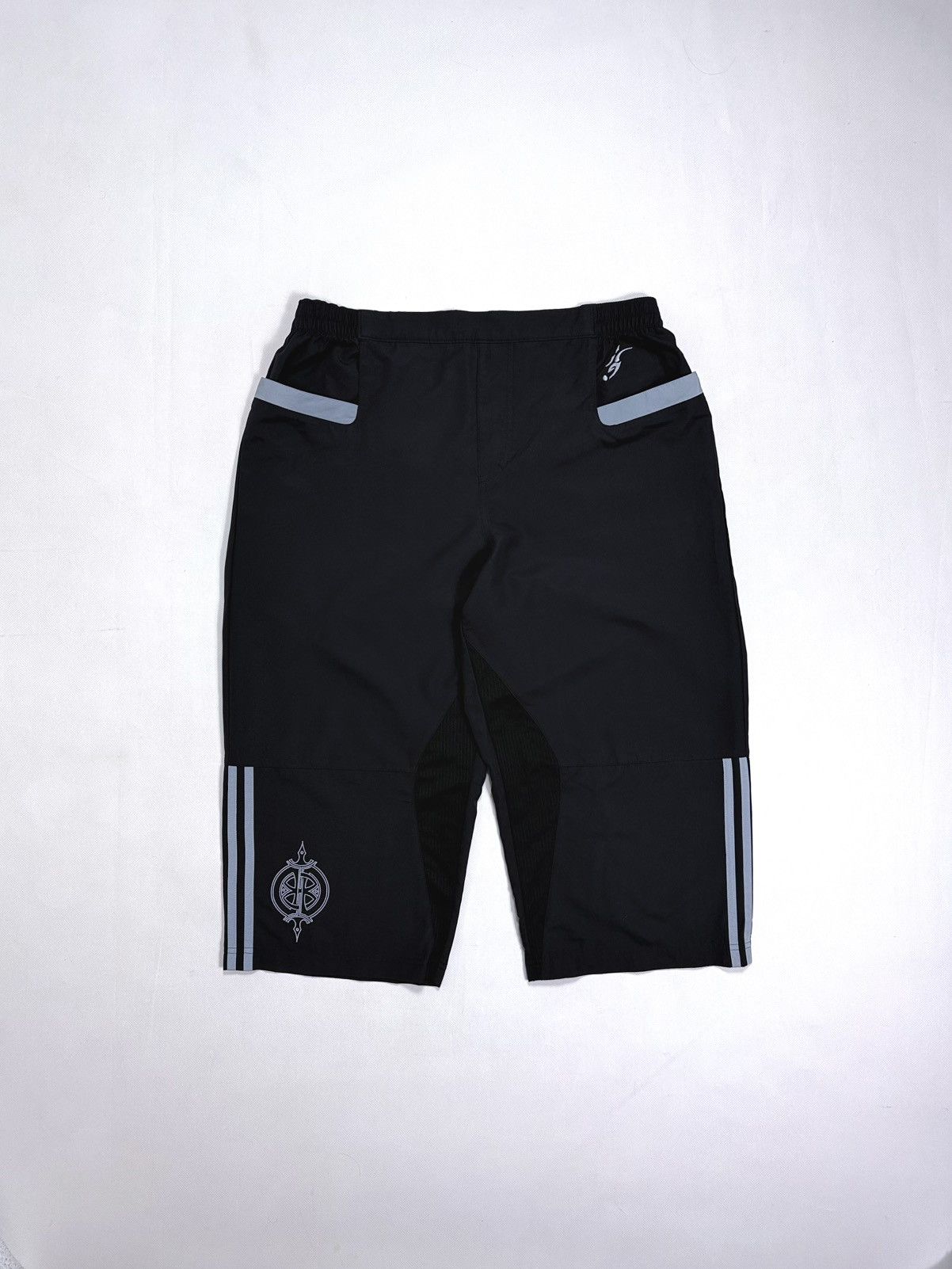 Adidas Y2k Rare Adidas Baggy Long Shorts Size US 32 / EU 48 - 9 Thumbnail
