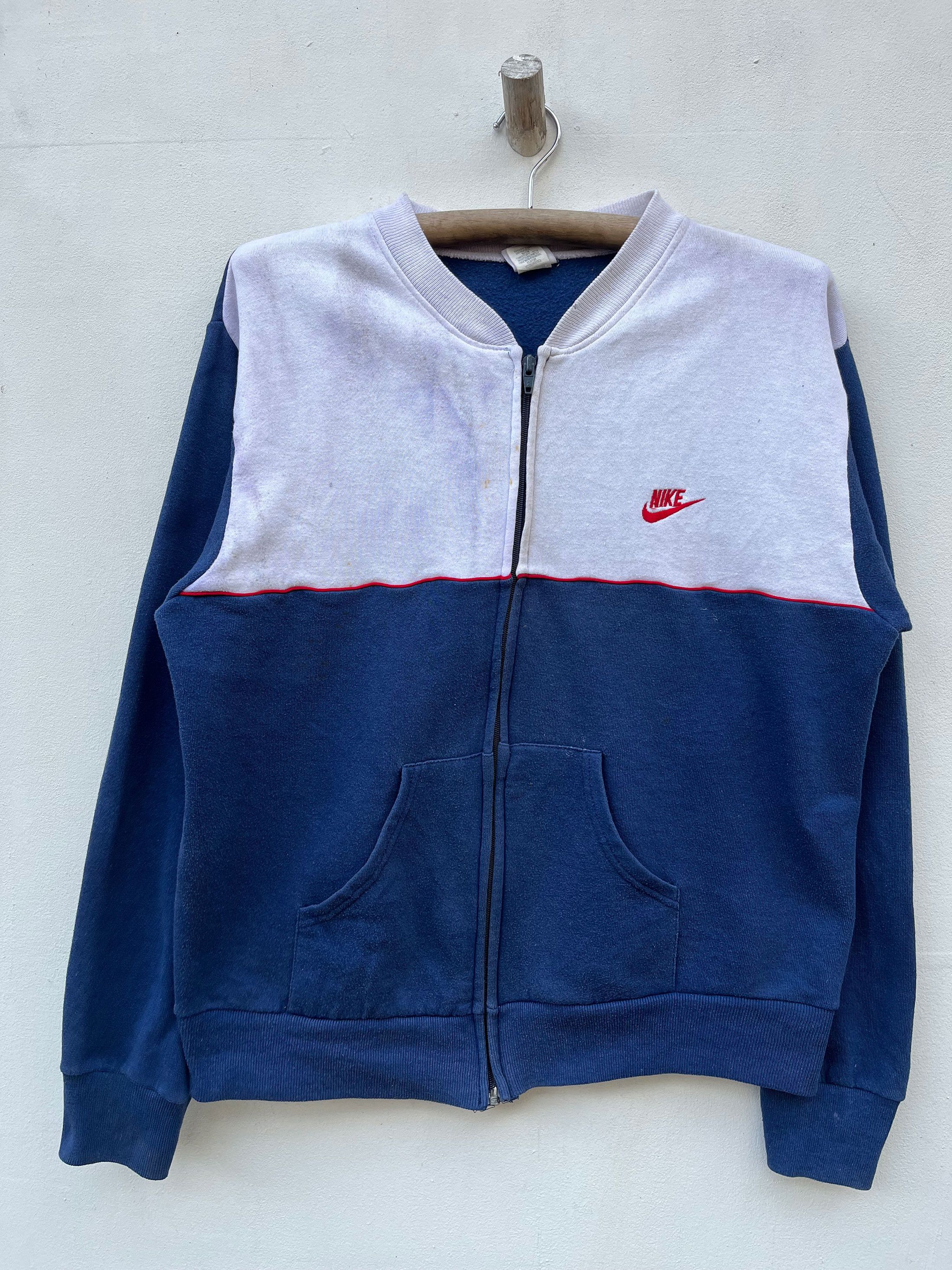 Nike Vintage Nike Zipper Sweatshirt Sweater Cardigan Size US L / EU 52-54 / 3 - 1 Thumbnail