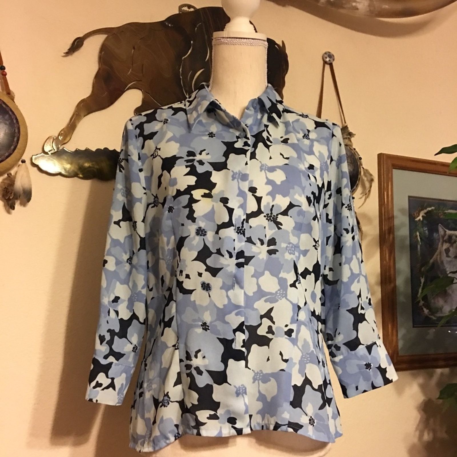 Other Apostrophe lightweight button front floral blouse Size M / US 6-8 / IT 42-44 - 1 Thumbnail