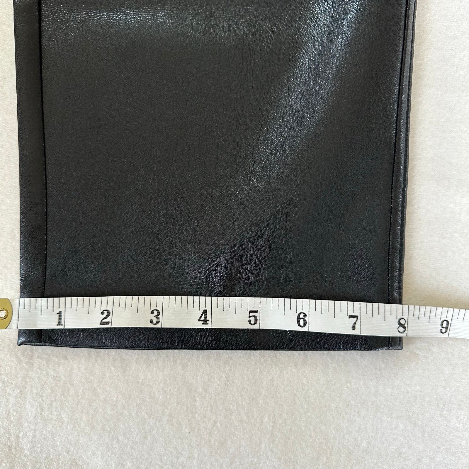 Aritzia Babaton Vegan Leather Command Cropped Pants Black Size 10 Size 32" / US 10 / IT 46 - 7 Thumbnail