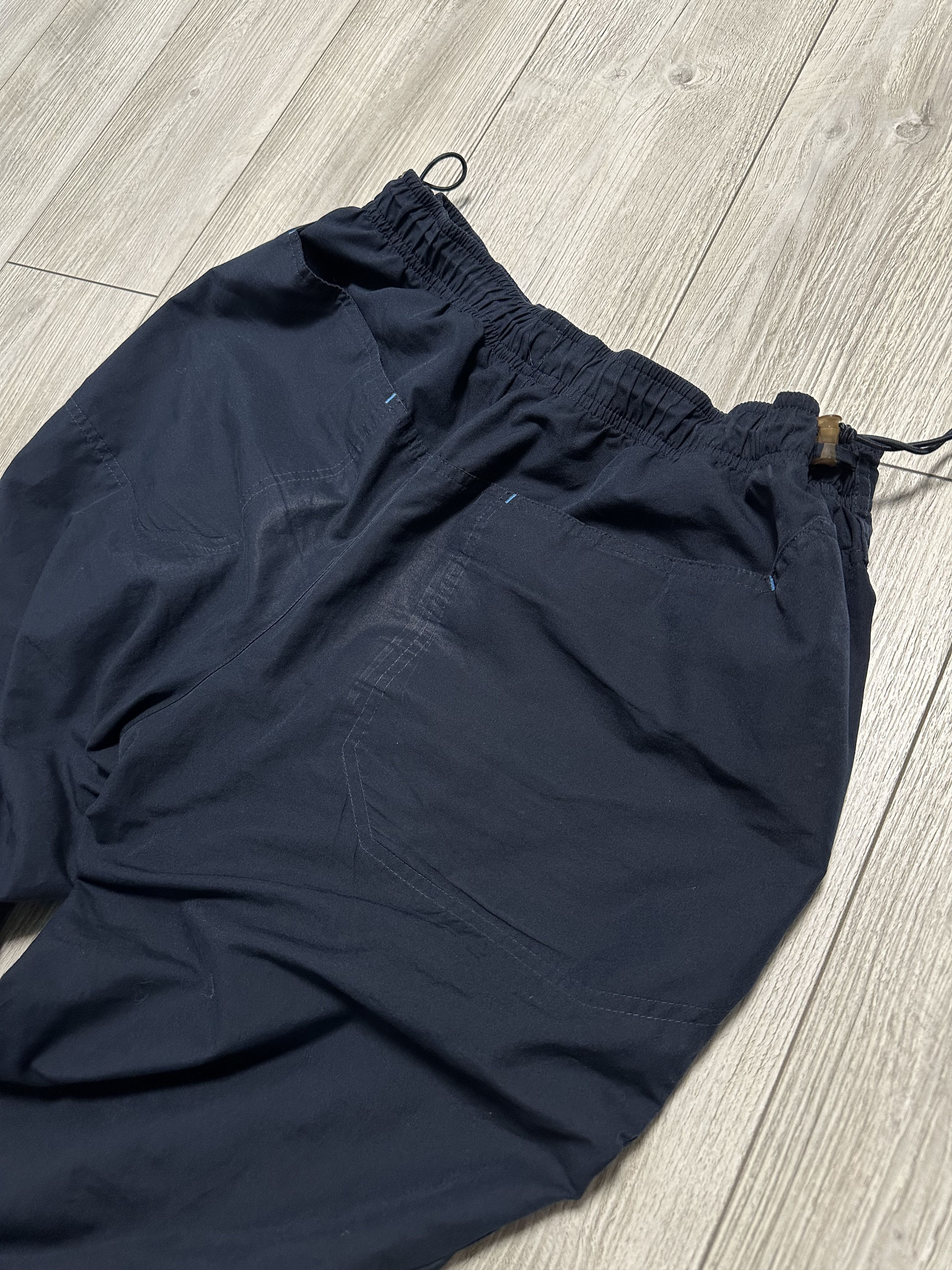Nike Vintage Nike Nylon Track Pants Drill Y2K Style Baggy Size L Size US 34 / EU 50 - 8 Thumbnail