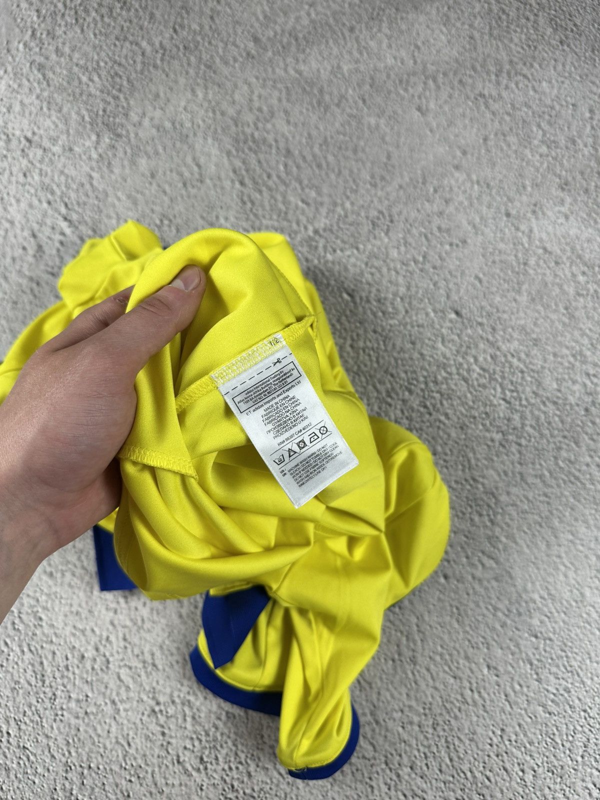 Adidas × Chelsea Soccer Vintage Adidas Chelsea Samsung Soccer Jersey Blockcore Size US M / EU 48-50 / 2 - 14 Thumbnail