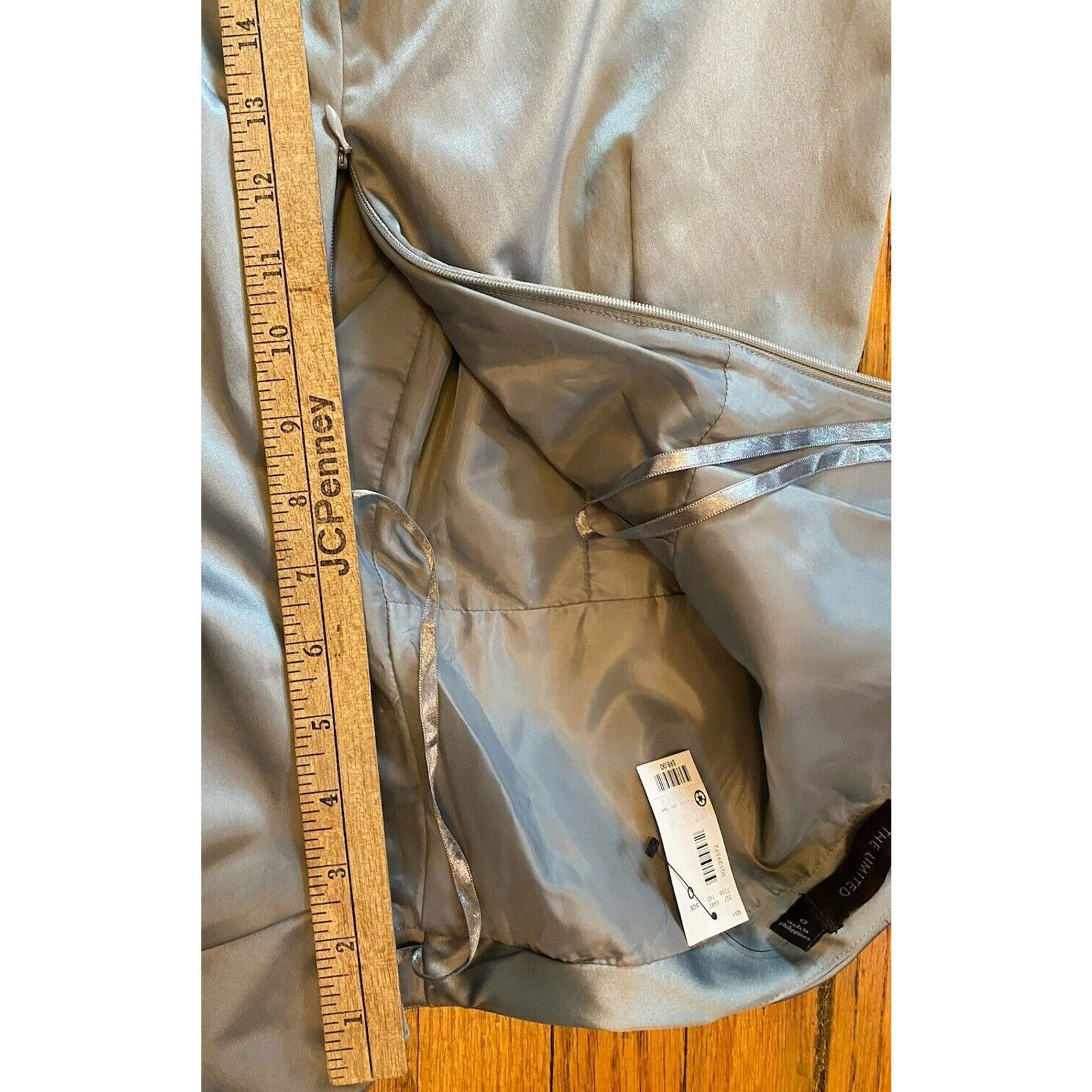Other NWT HOKA Limited Dress Satin Women’s 0 $98 Cocktail Wedding Size XS / US 0-2 / IT 36-38 - 14 Thumbnail