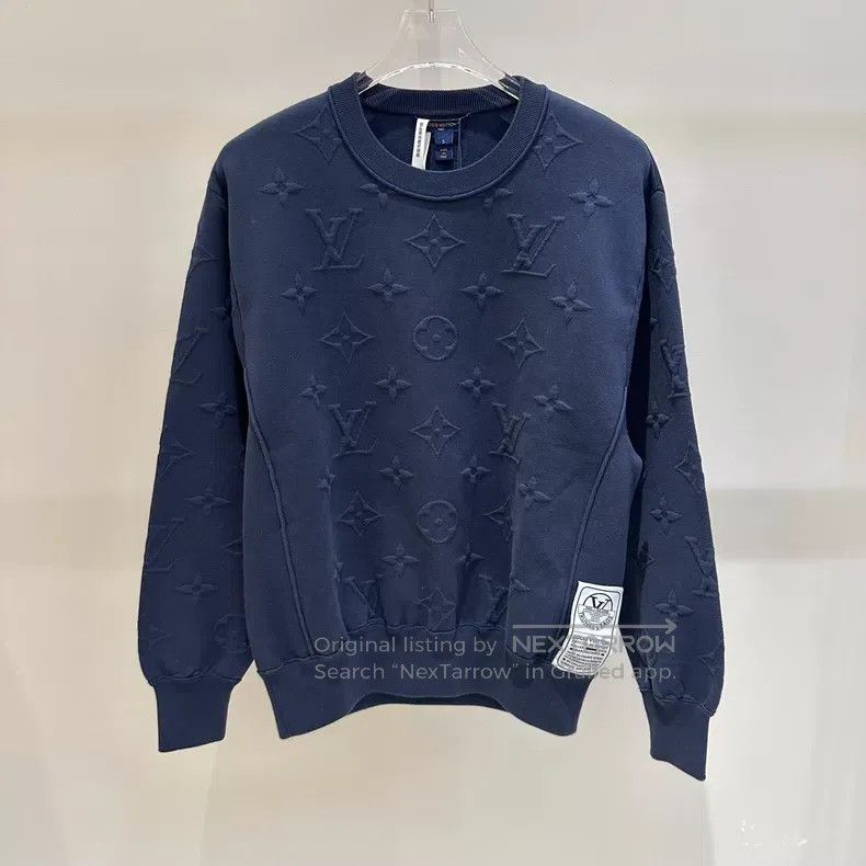 Louis Vuitton Louis Vuitton Jacquard embossed full-print sweatshirt Size US S / EU 44-46 / 1 - 1 Thumbnail