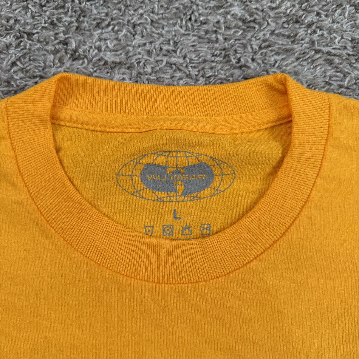 Wu-Tang Clan 🔴Wu-Wear Shirt Size Large WuTang Yellow Rza Gza Wu-Tang Clan Size US L / EU 52-54 / 3 - 4 Thumbnail