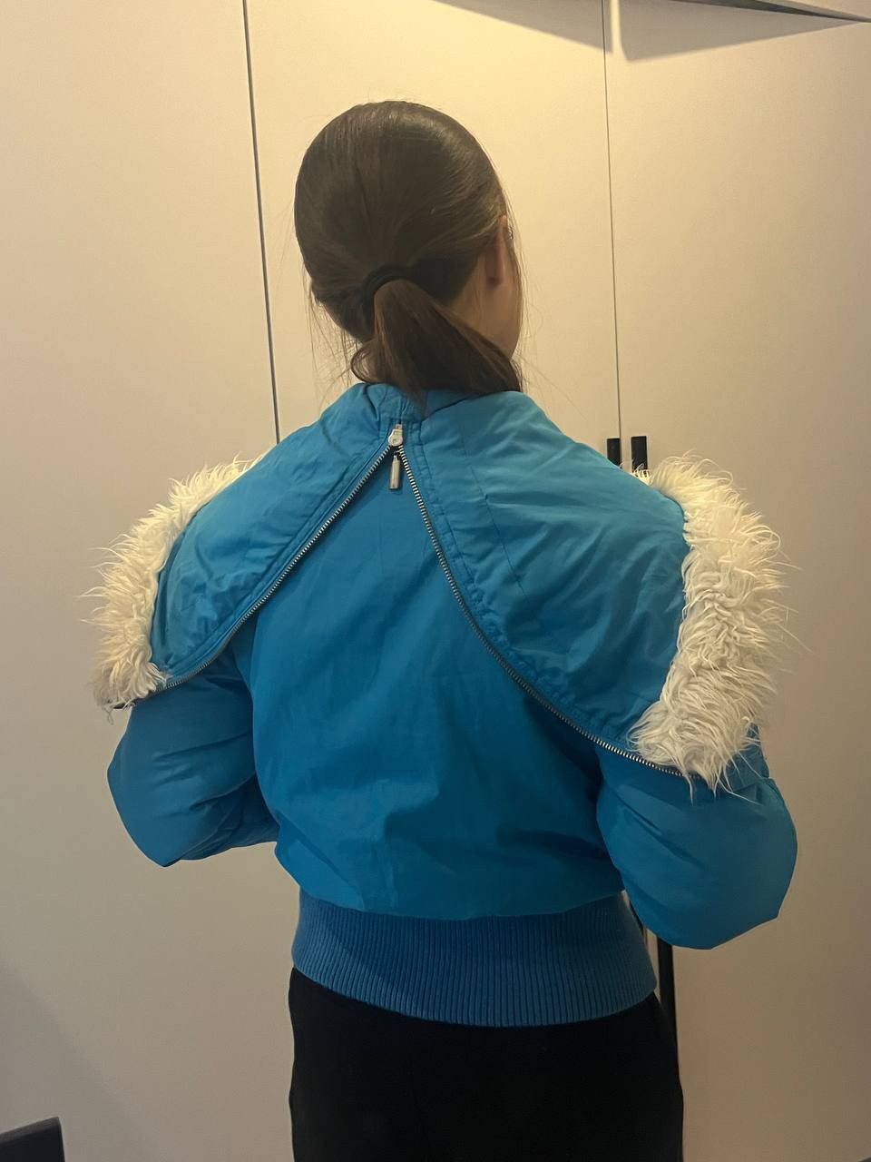 Vintage Avant Garde 00’s Cropped Bomber Split Hood Fur Y2K Jacket Size M / US 6-8 / IT 42-44 - 3 Thumbnail