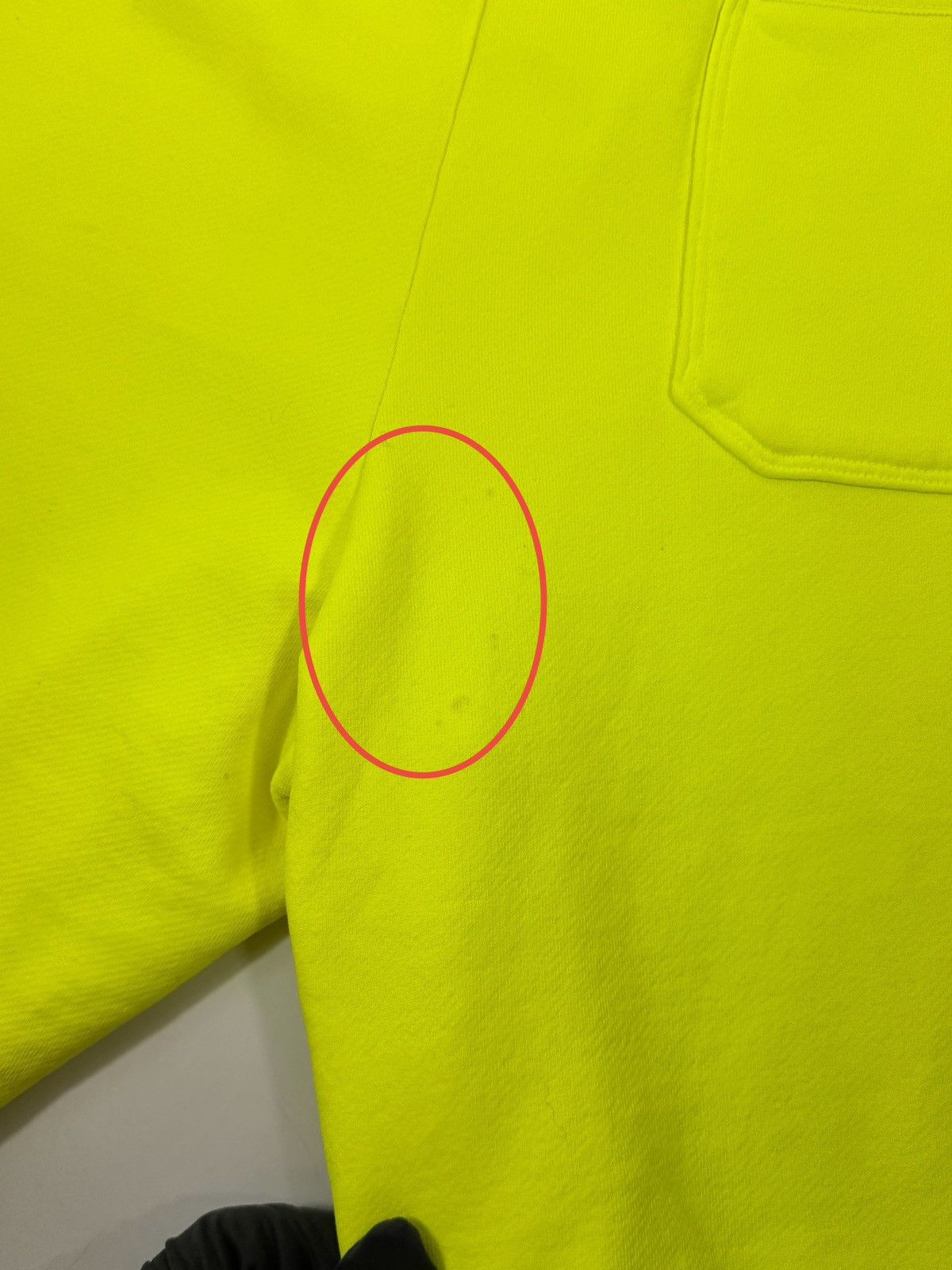 Amiri NEON YELLOW LOGO PRINT SHORTS Size US 38 / EU 54 - 14 Thumbnail