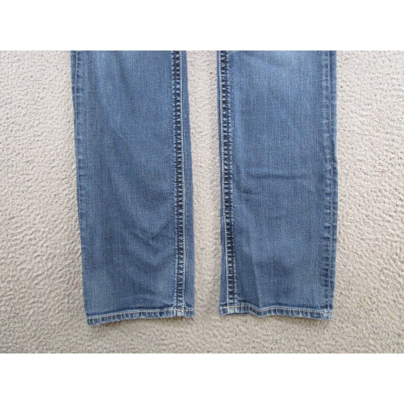 Silver Jeans Co. Silver Jeans Co Eddie Jeans Mens 5-Pocket Design Straight Fit Denim Blue 32x34 Mid Rise Cotton Vintage No Logo 32 Regular Size Inseam 34 Size US 32 / EU 48 - 2 Thumbnail