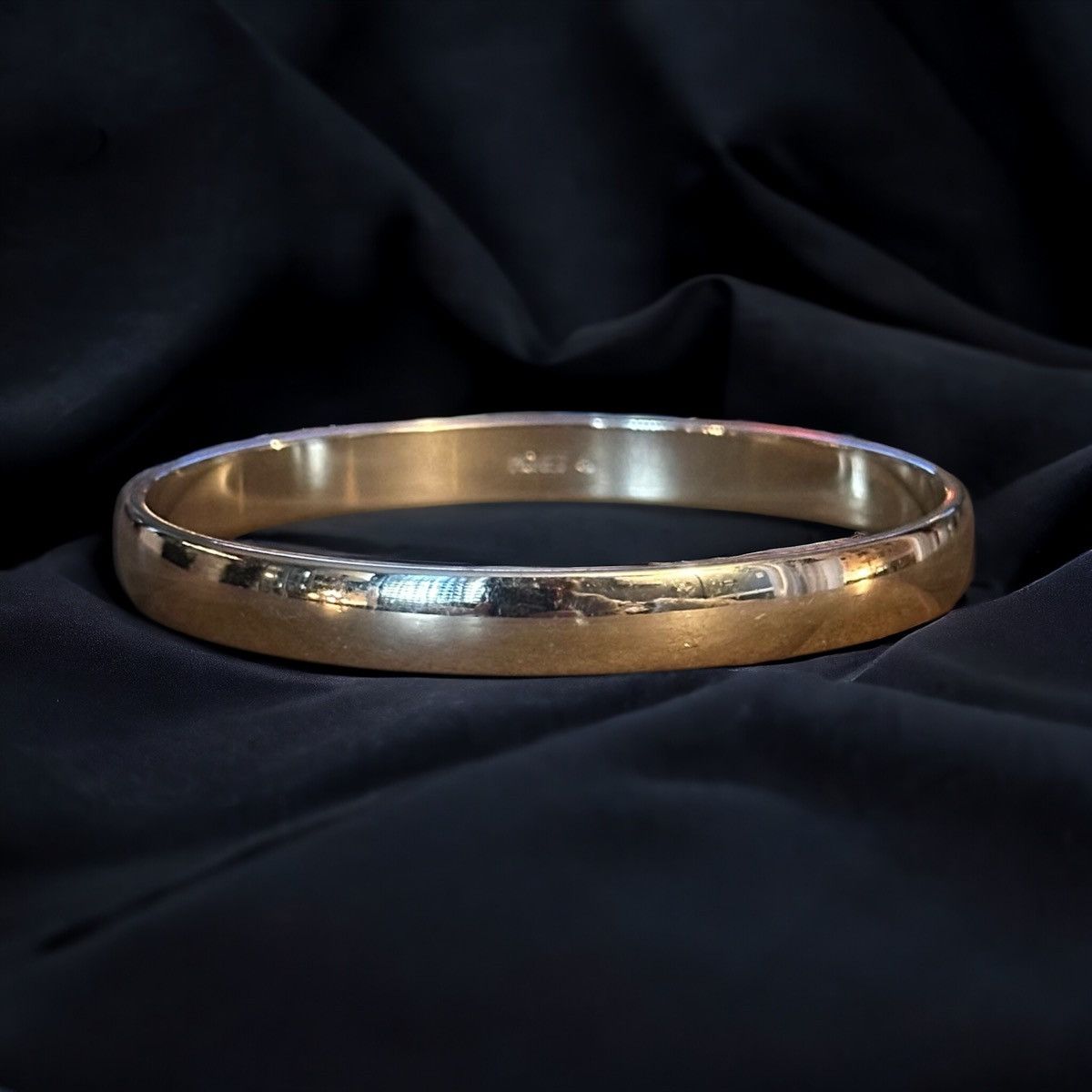 Monet Vintage Monet silver tone bangle bracelet Size ONE SIZE - 1 Thumbnail