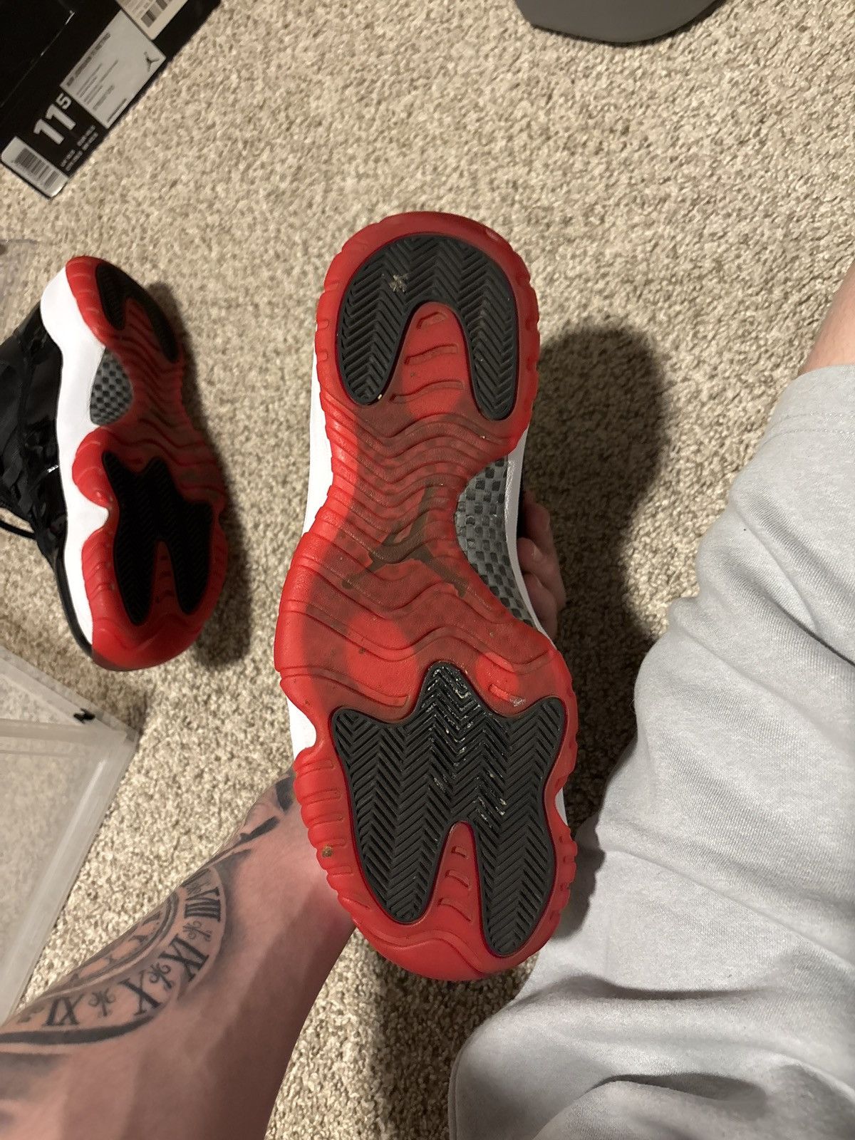 Jordan Brand OG BRED 11 2012 Size US 11.5 / EU 44-45 - 7 Thumbnail