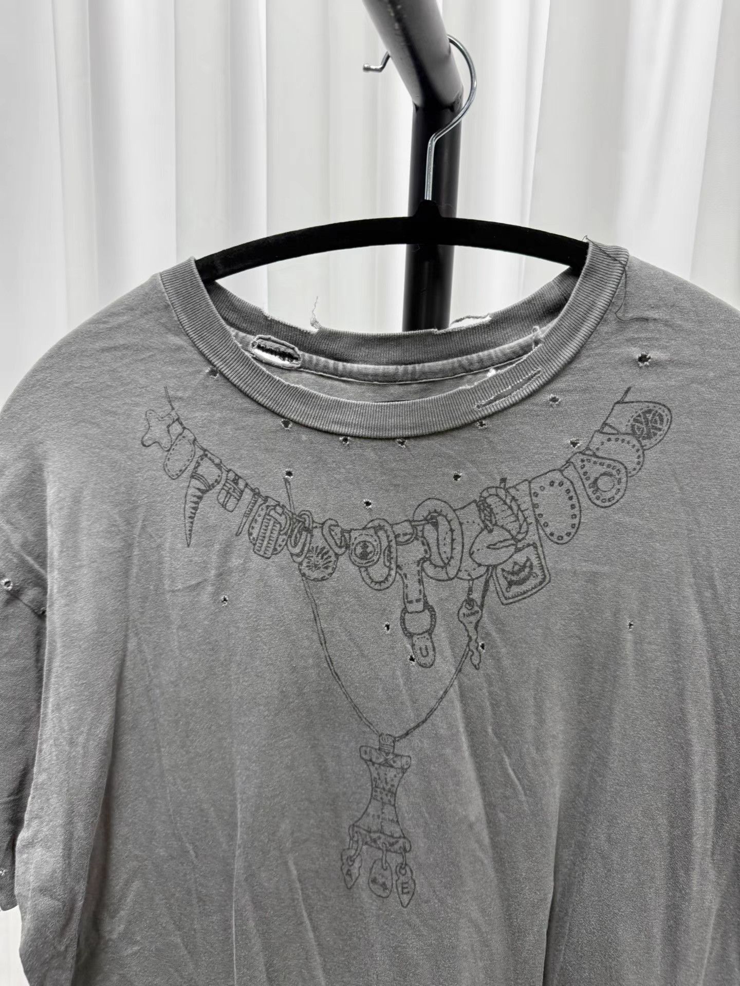 Undercover UNDERCOVER 03SS SCAB Destroyed Necklace T-shirt K20 Size US M / EU 48-50 / 2 - 2 Thumbnail
