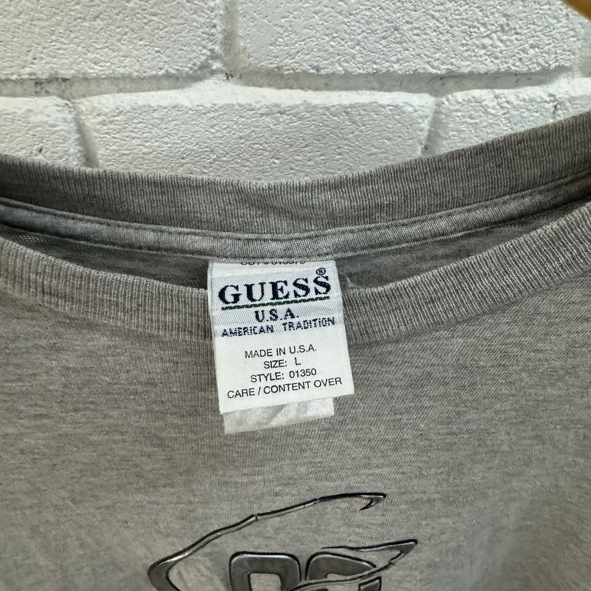 Guess × Vintage Y2K Guess Tee Size US L / EU 52-54 / 3 - 4 Thumbnail